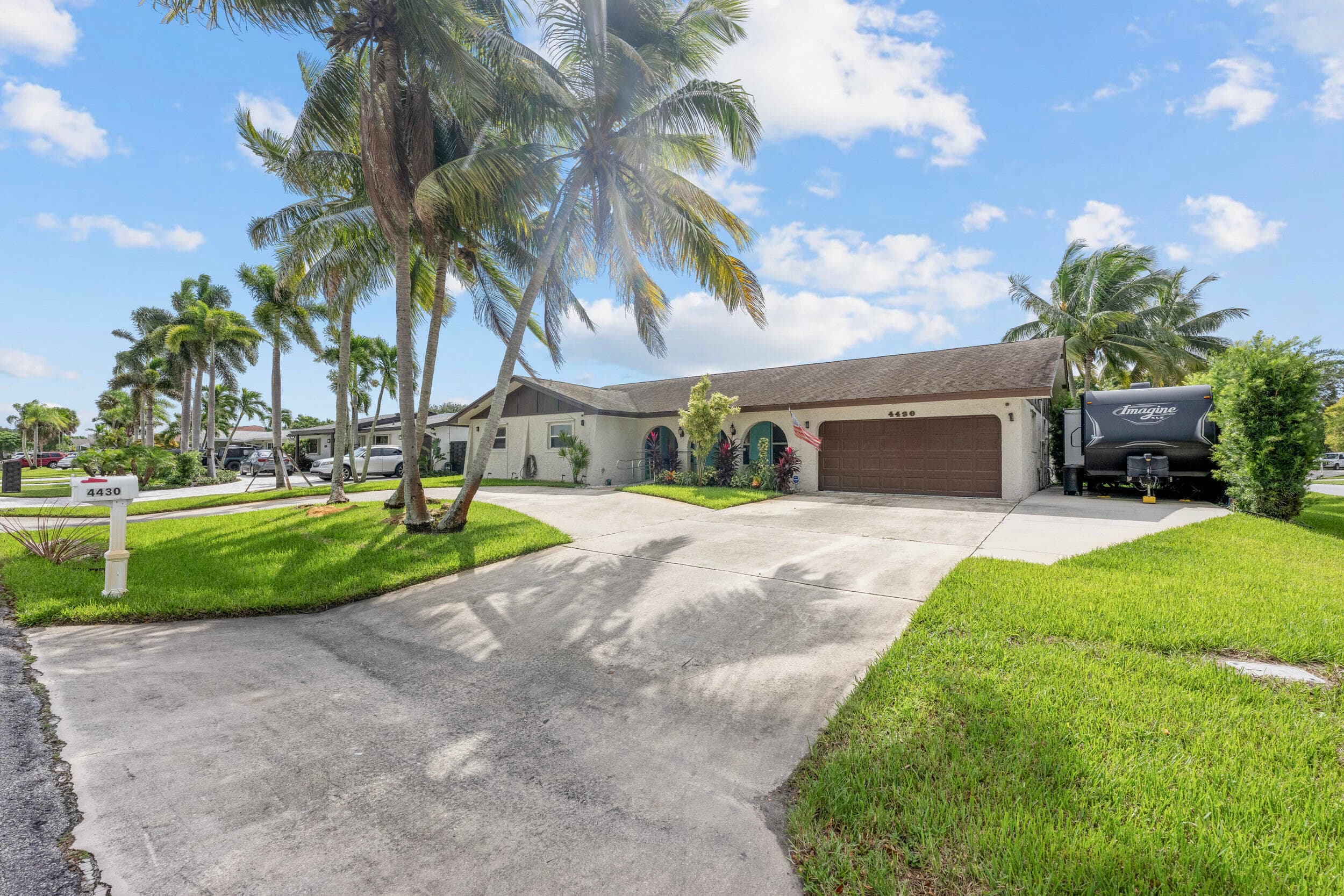 4430 Gardenia Drive, Palm Beach Gardens, FL 33410 — photo 2 of 49