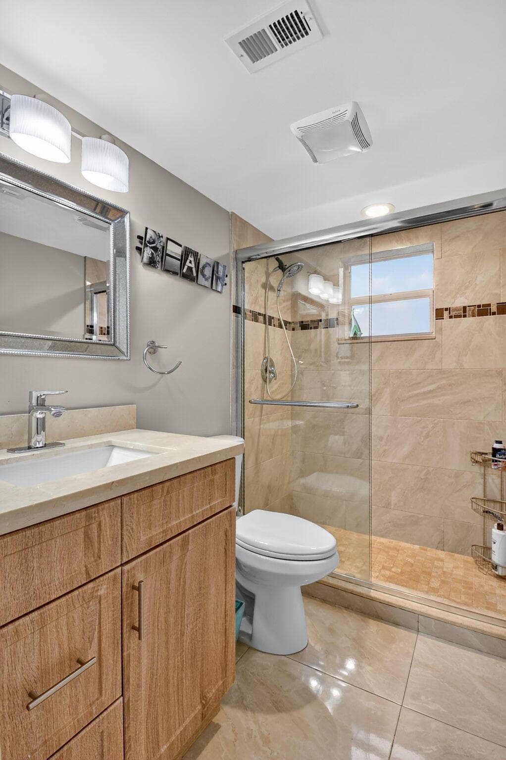 161 Flanders D 161, Delray Beach, FL 33484 — photo 14 of 77