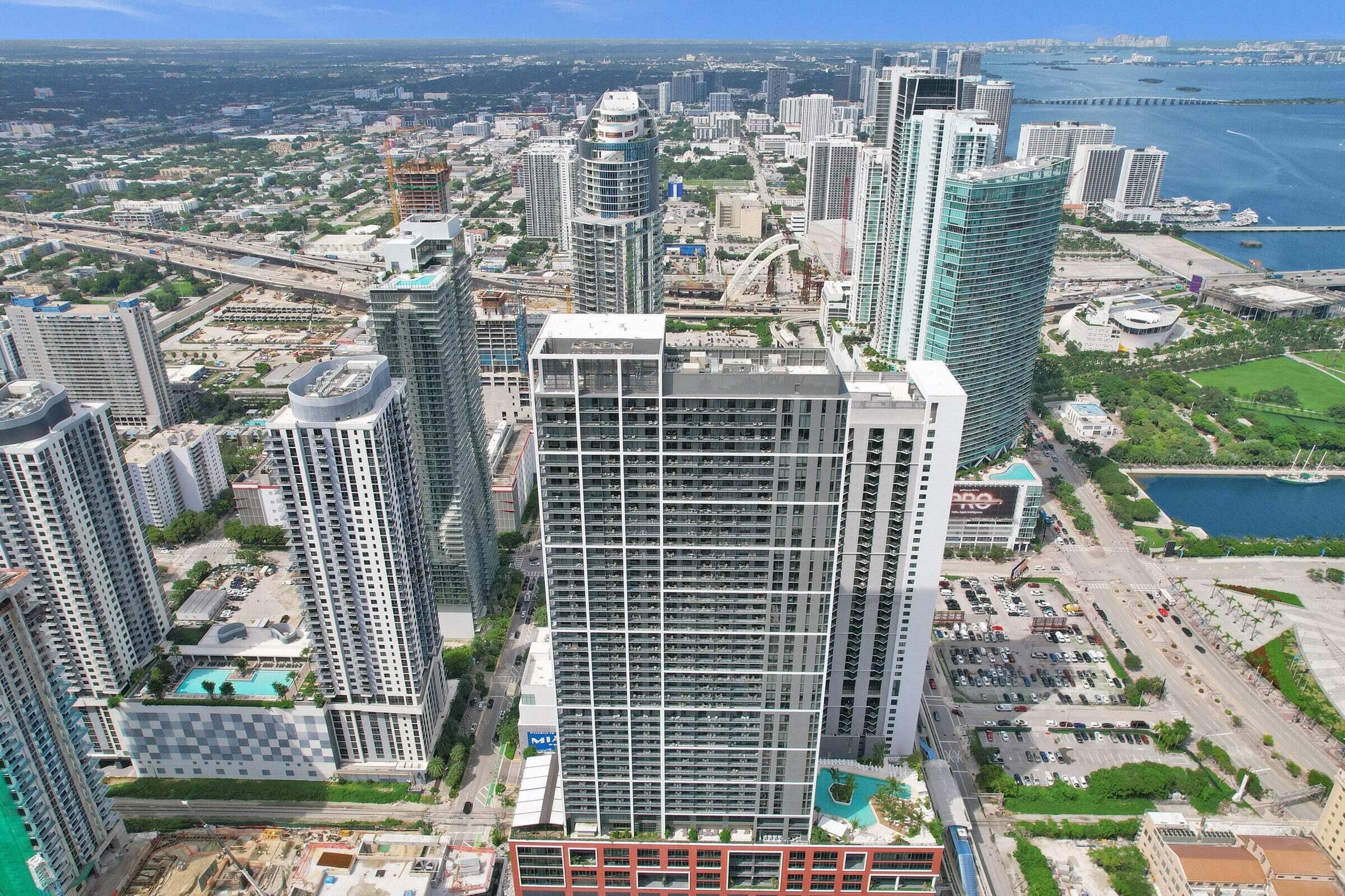 159 NE 6th Street 4813, Miami, FL 33132 — photo 27 of 35