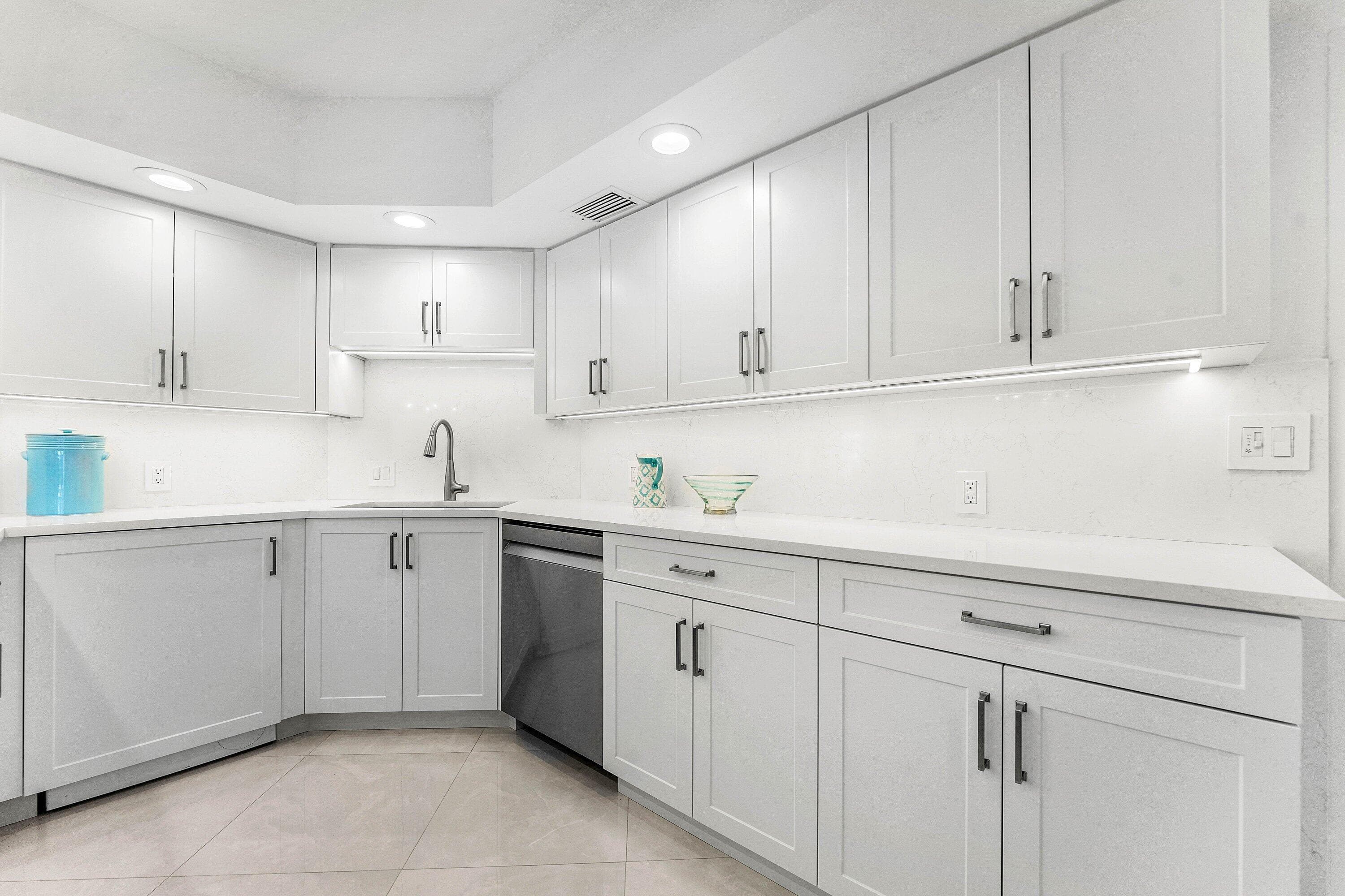 1225 S Ocean Boulevard 105, Delray Beach, FL 33483 — photo 15 of 42