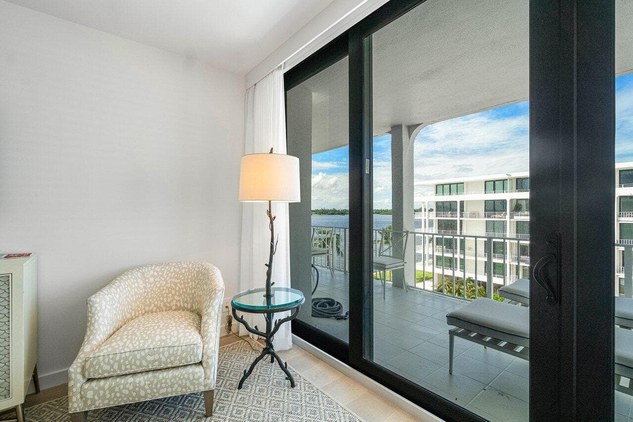 2784 S Ocean Boulevard 403s, Palm Beach, FL 33480 — photo 13 of 33