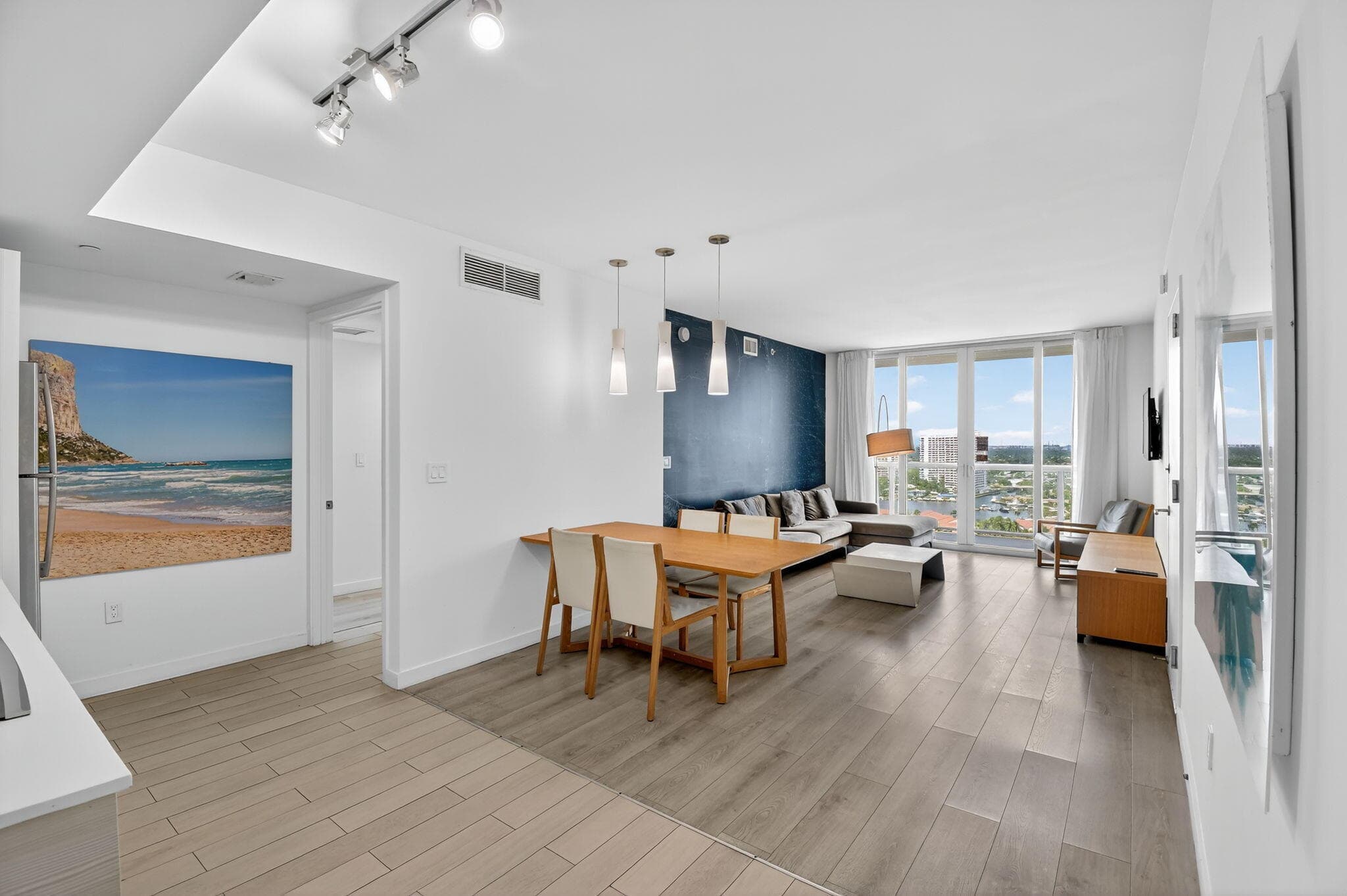 2602 E Hallandale Beach Boulevard R2210, Hallandale Beach, FL 33009 — photo 6 of 107