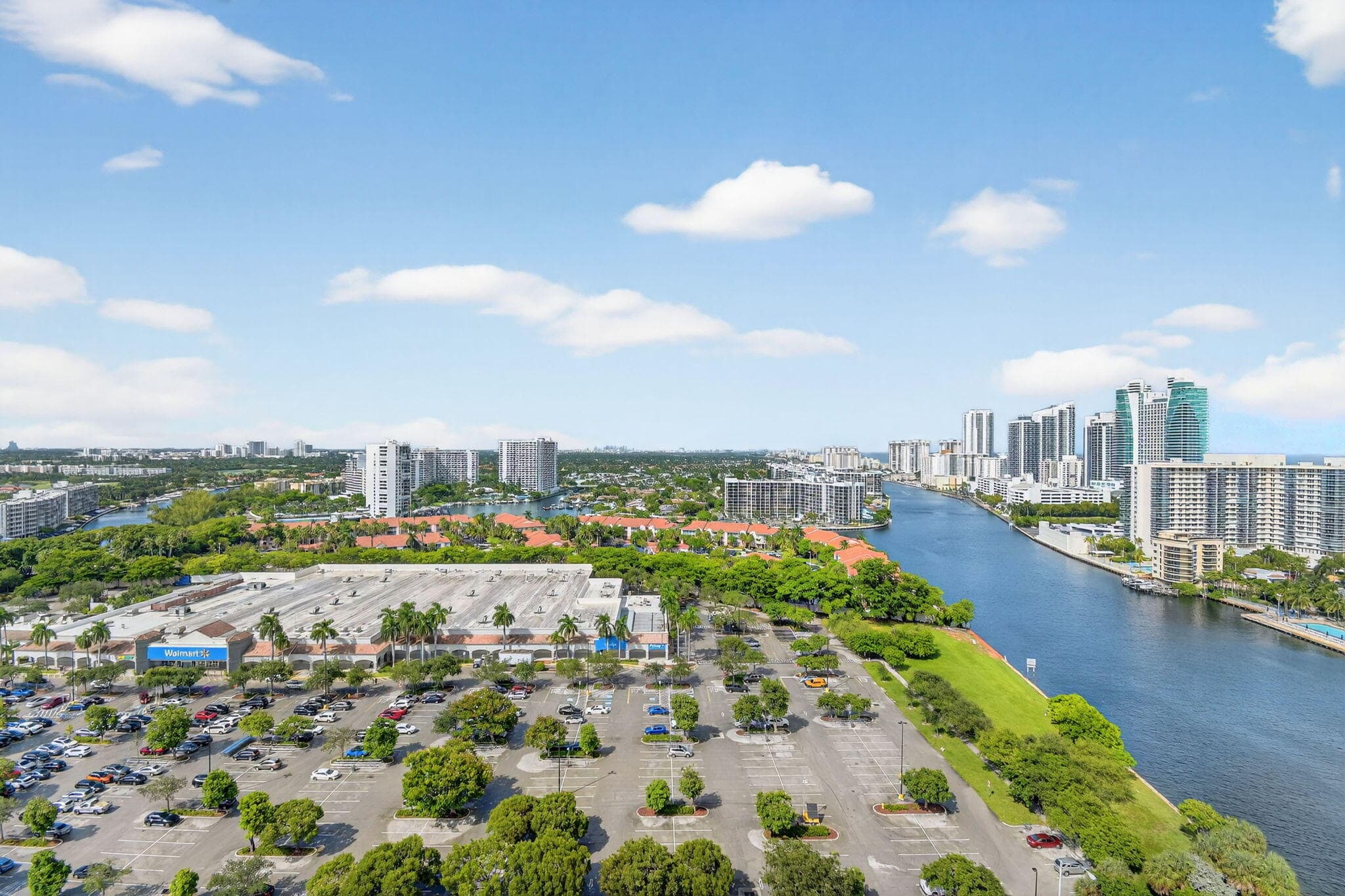 2602 E Hallandale Beach Boulevard R2210, Hallandale Beach, FL 33009 — photo 36 of 107