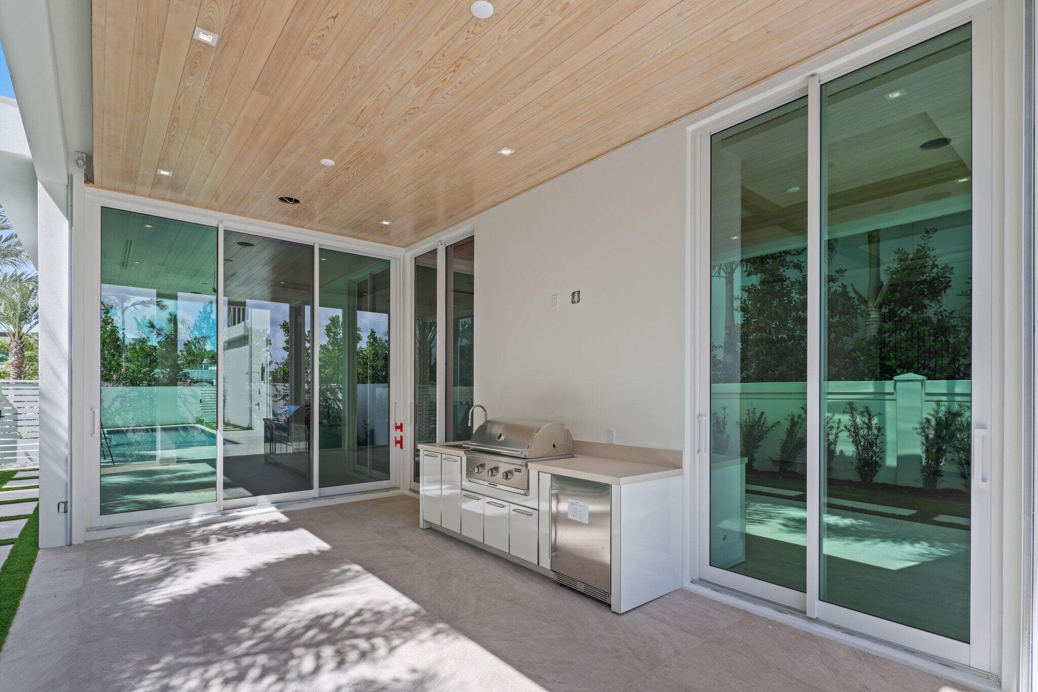 320 Grove Place, Delray Beach, FL 33444 — photo 27 of 80