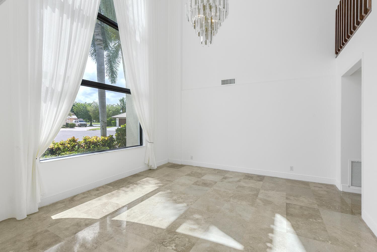 2022 Sunderland Avenue, Wellington, FL 33414 — photo 5 of 68