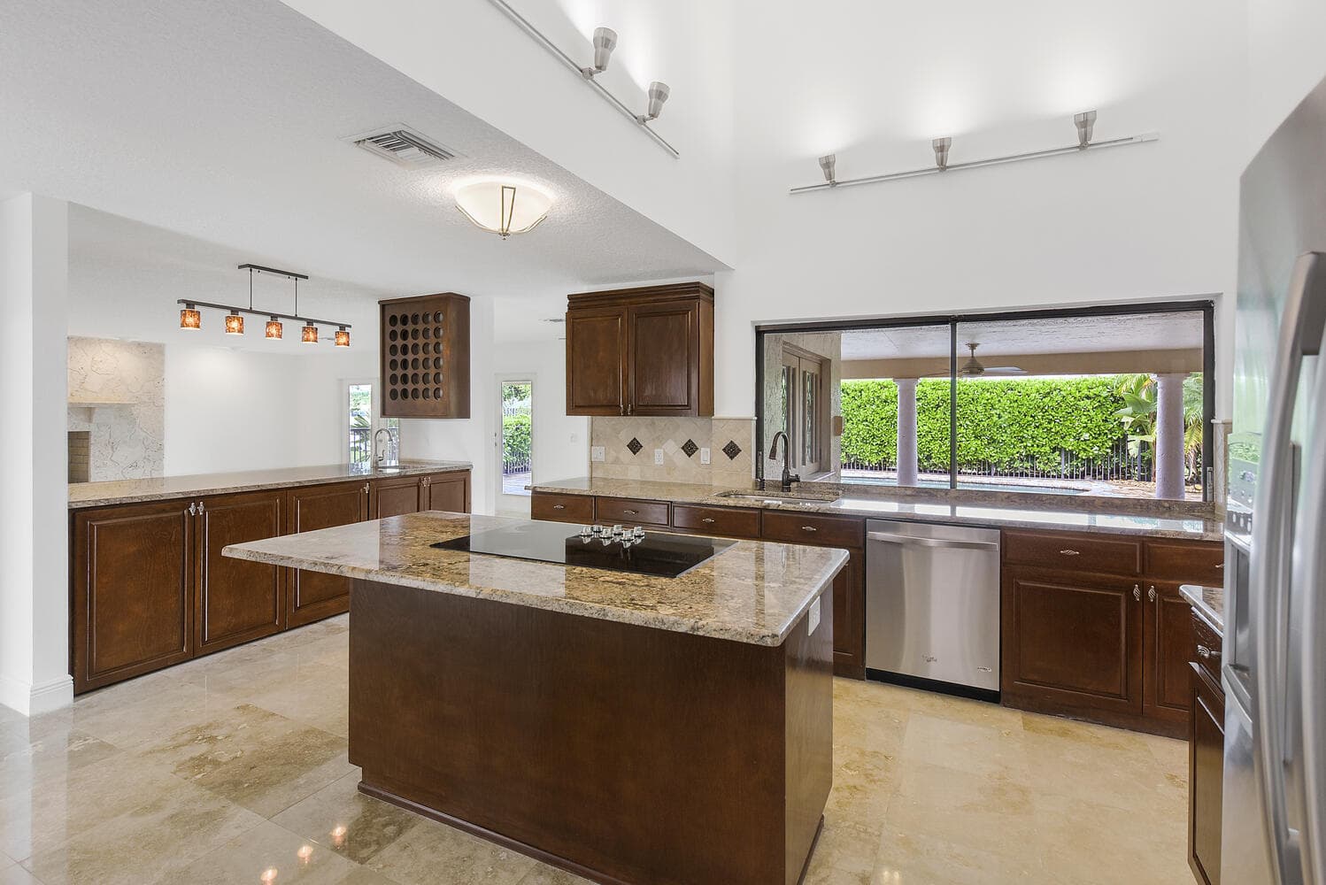 2022 Sunderland Avenue, Wellington, FL 33414 — photo 19 of 68