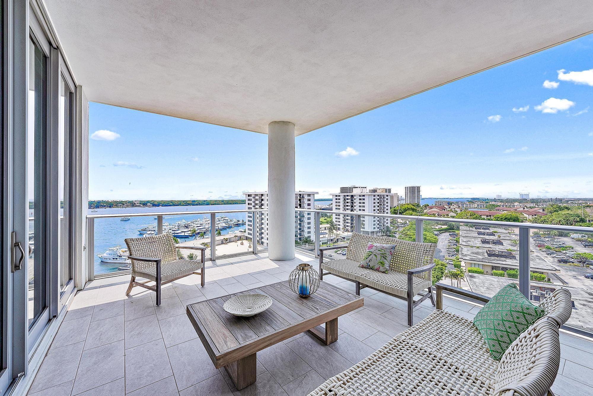 3 Water Club Way 1002, North Palm Beach, FL 33408 — photo 14 of 18