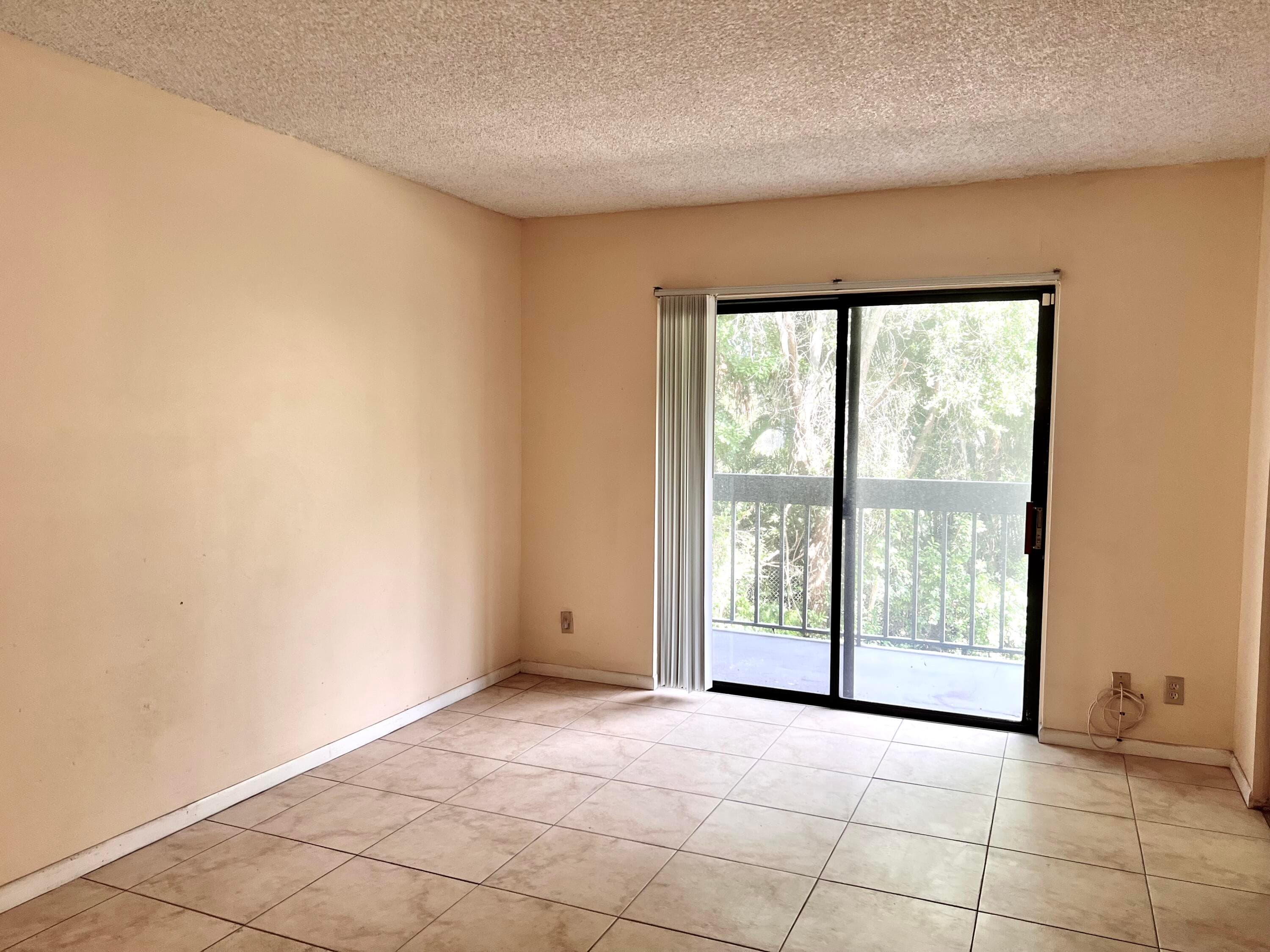 2000 N Congress Avenue 206, West Palm Beach, FL 33401 — photo 6 of 10