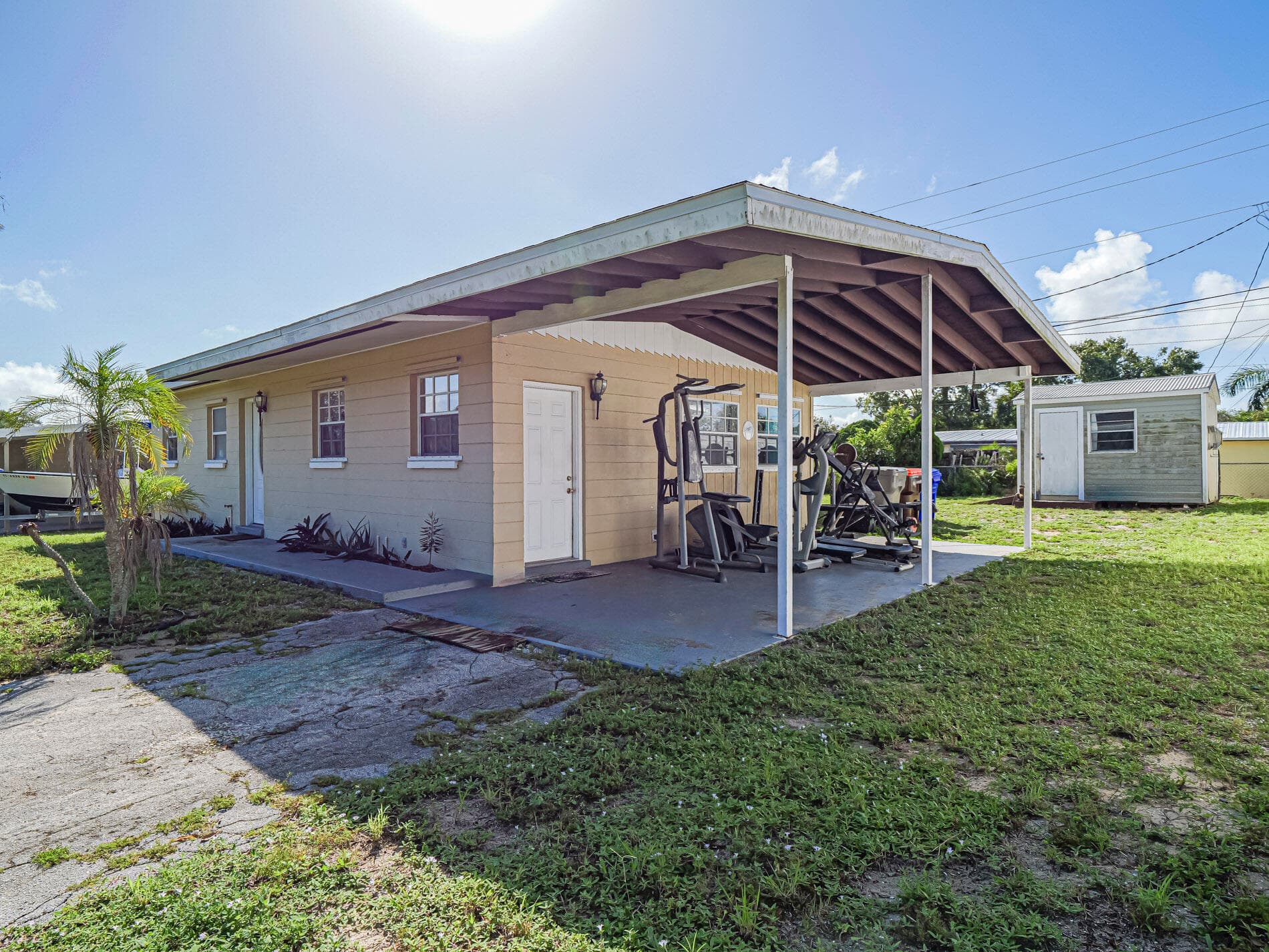 563 4th Place SW, Vero Beach, FL 32962 — photo 7 of 30