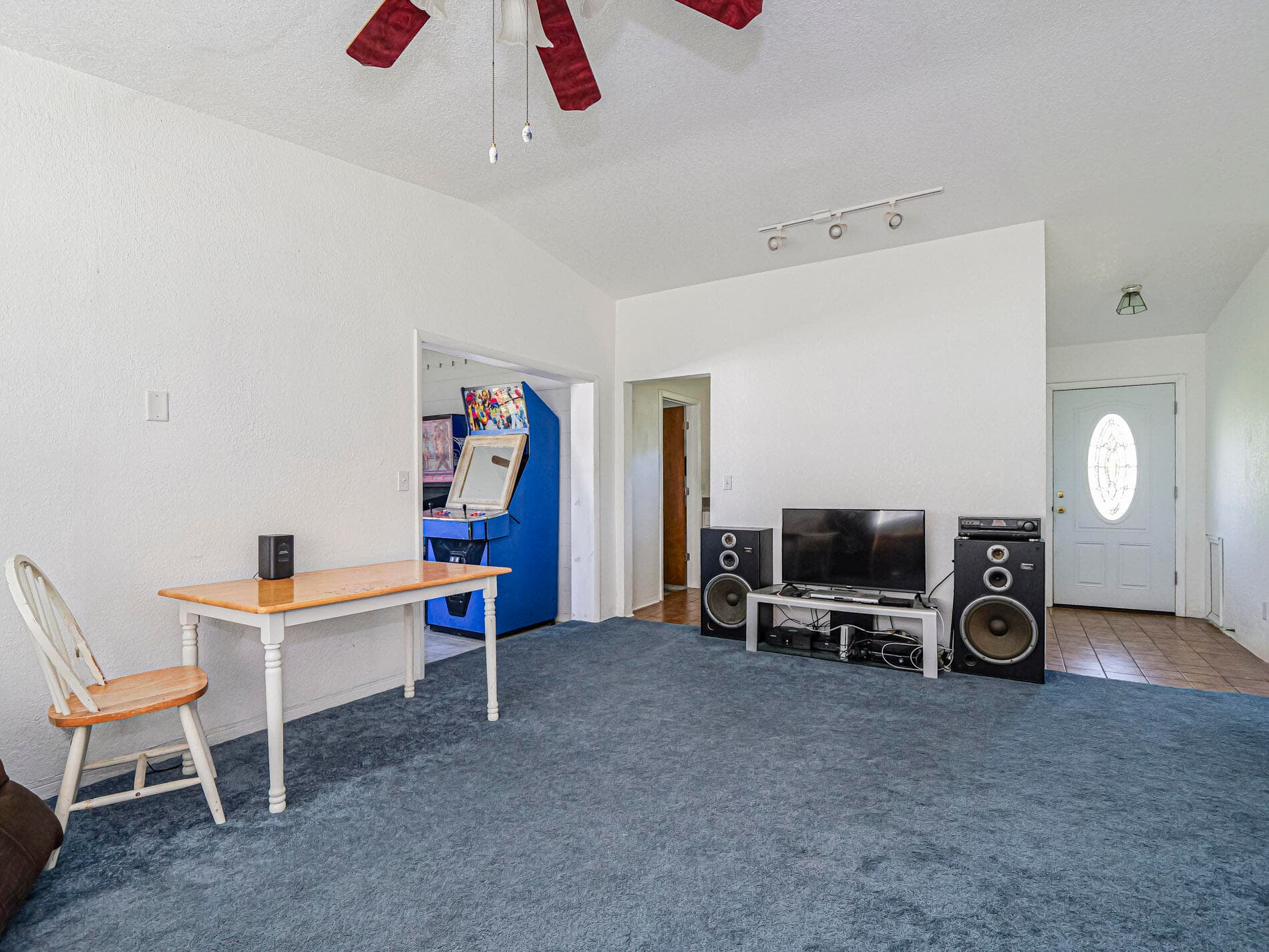 563 4th Place SW, Vero Beach, FL 32962 — photo 12 of 30