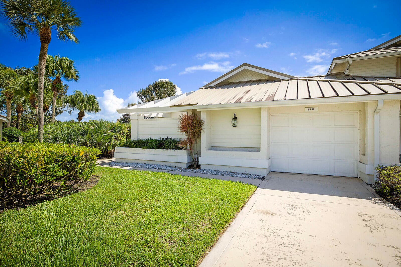 5611 SE Foxcross Place 5611, Stuart, FL 34997 — photo 3 of 36