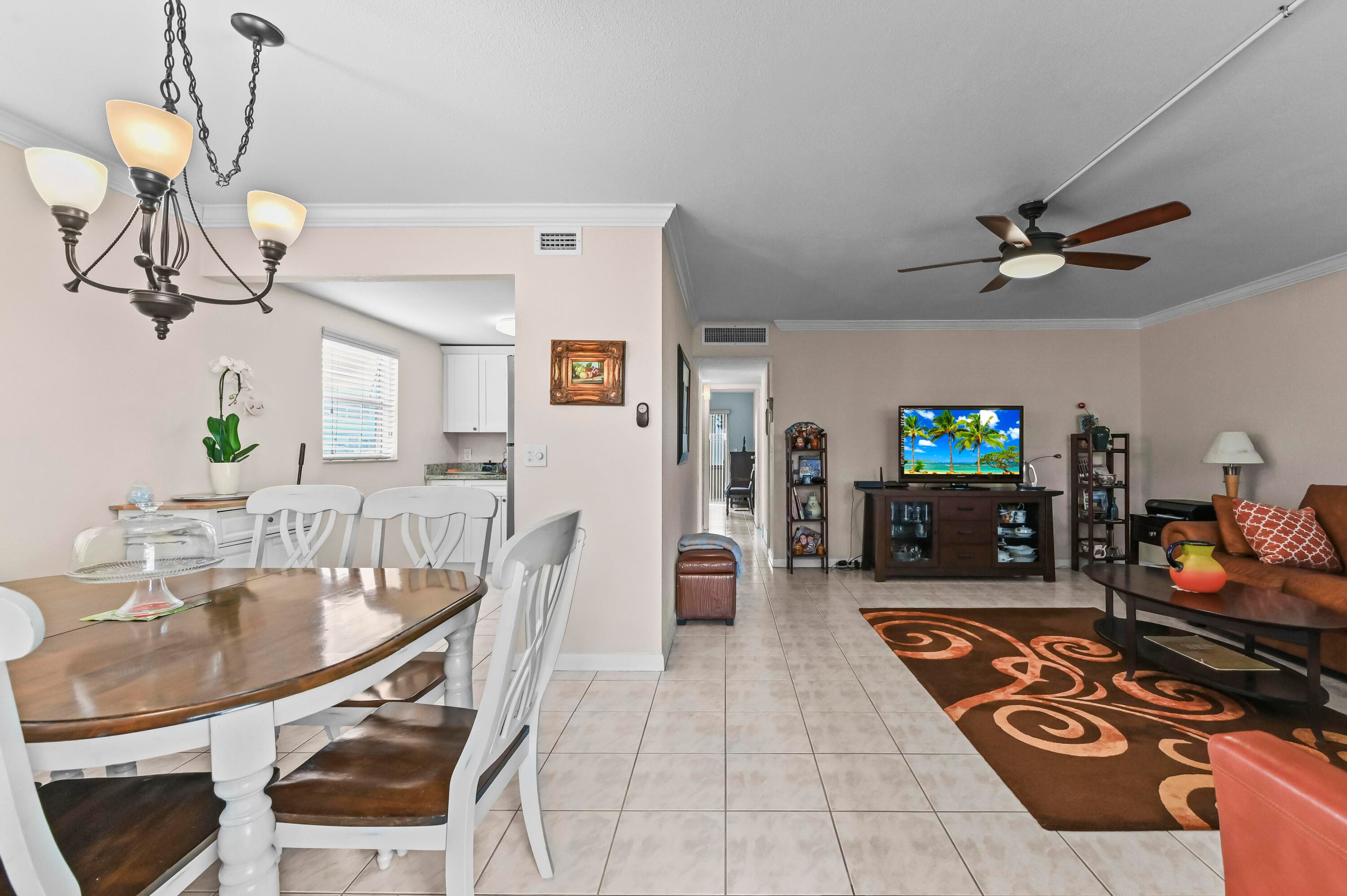 213 Brittany E, Delray Beach, FL 33446 — photo 4 of 39