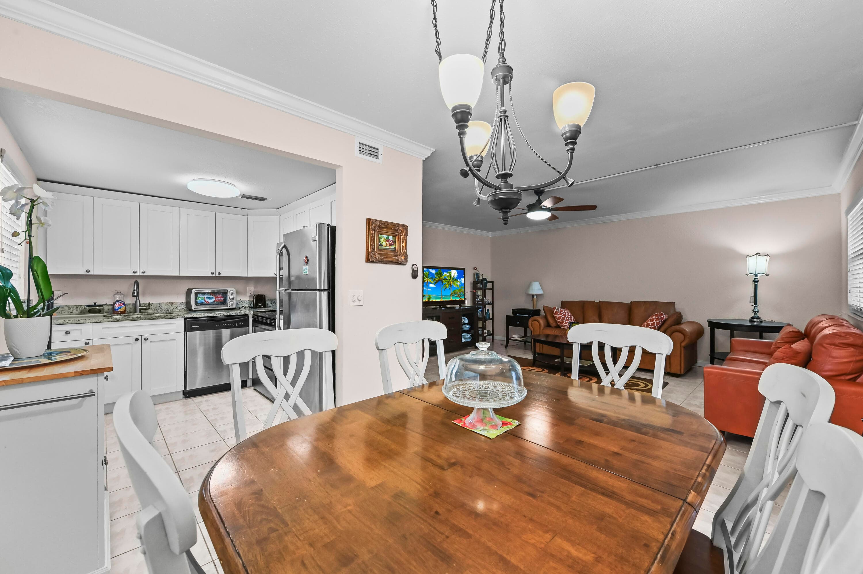 213 Brittany E, Delray Beach, FL 33446 — photo 10 of 39