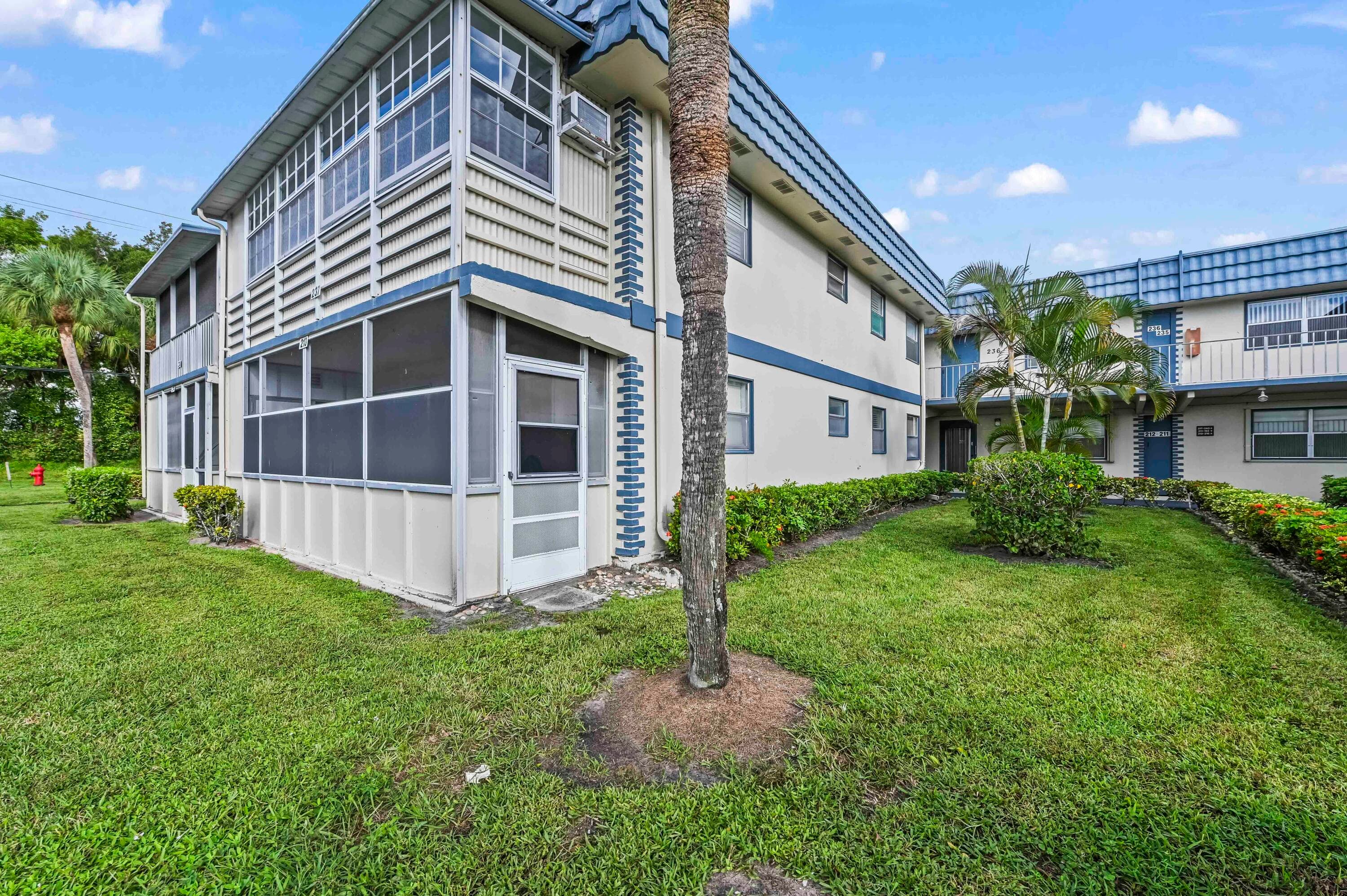 213 Brittany E, Delray Beach, FL 33446 — photo 25 of 39