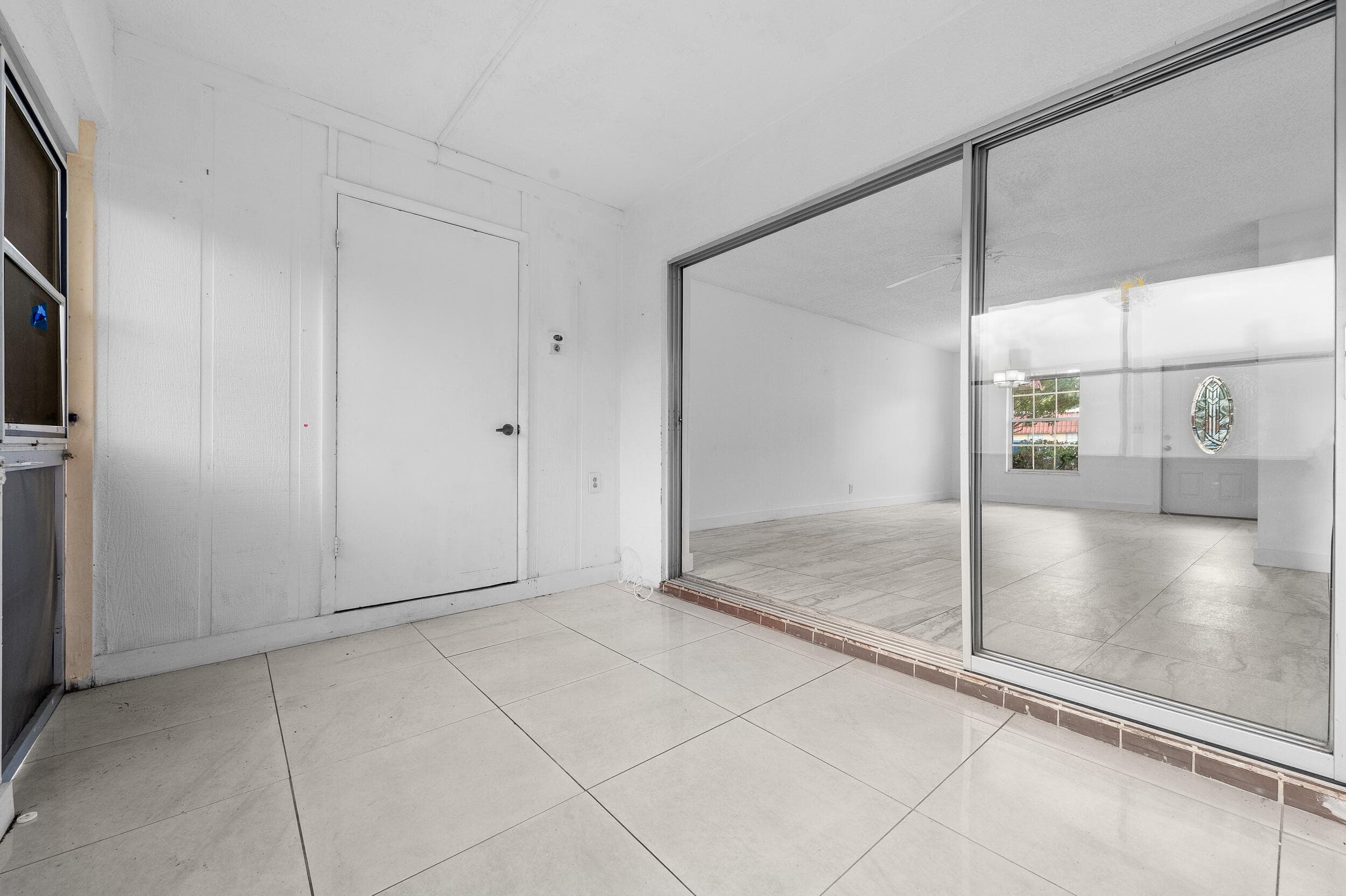 811 Salem Lane, Lake Worth, FL 33467 — photo 14 of 34