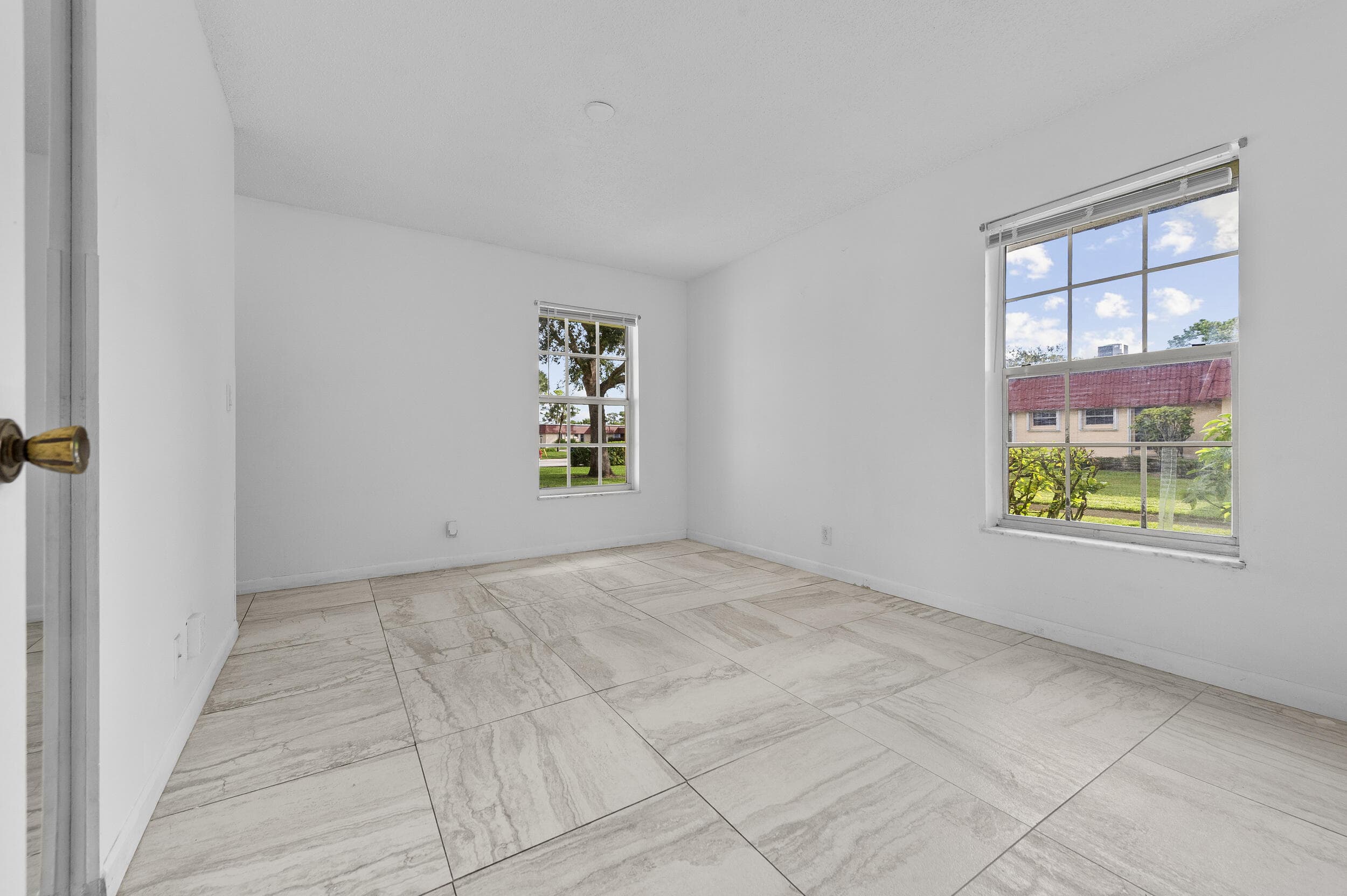 811 Salem Lane, Lake Worth, FL 33467 — photo 17 of 34