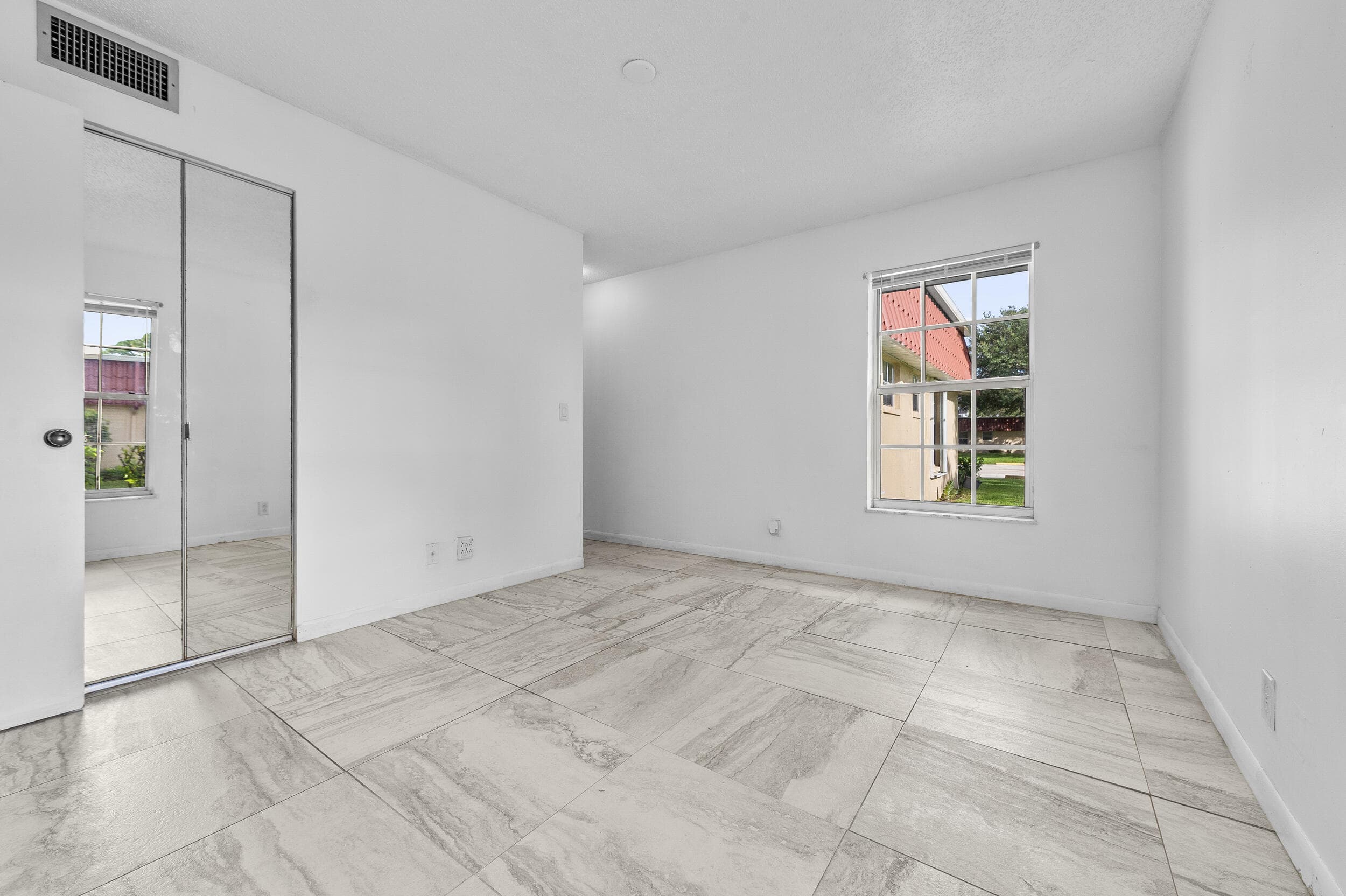 811 Salem Lane, Lake Worth, FL 33467 — photo 18 of 34