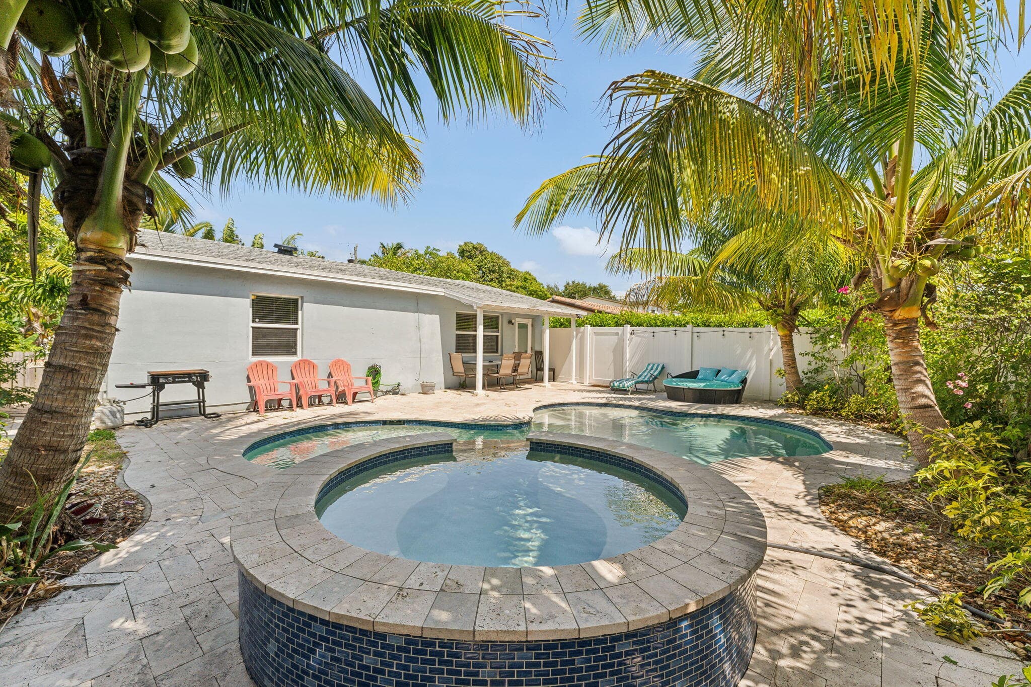1631 N Andrews Square, Fort Lauderdale, FL 33311 — photo 1 of 35