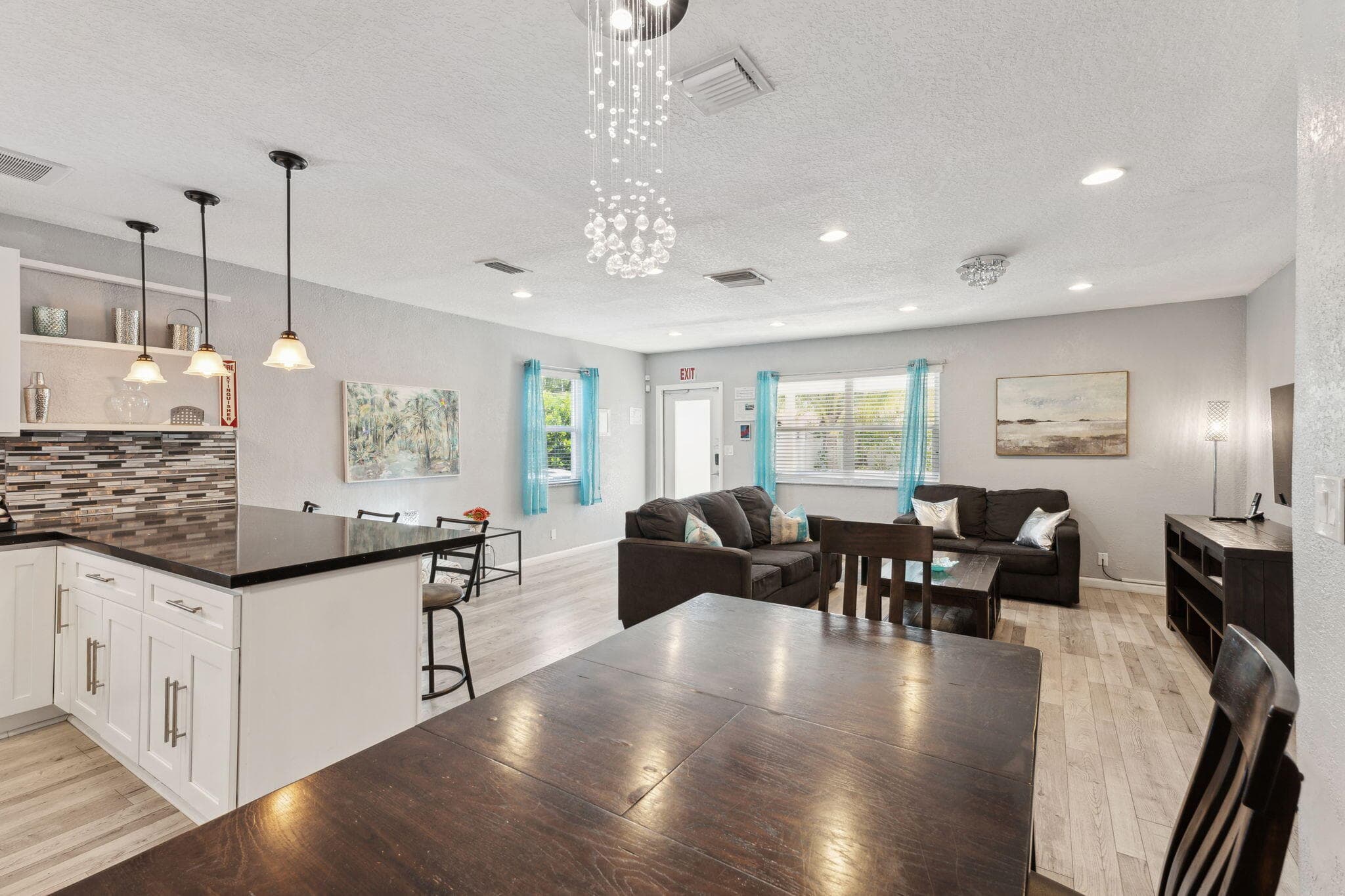 1631 N Andrews Square, Fort Lauderdale, FL 33311 — photo 12 of 35