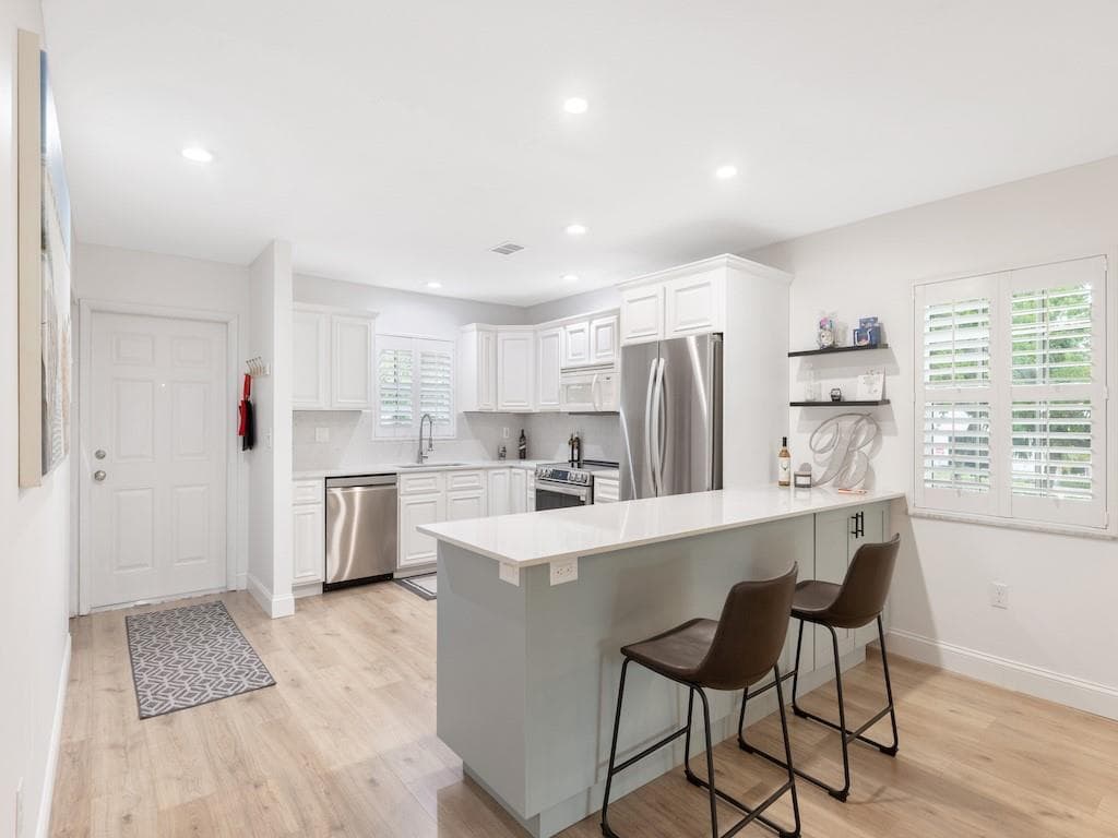 900 Jasmine Lane 10a, Vero Beach, FL 32963 — photo 11 of 35