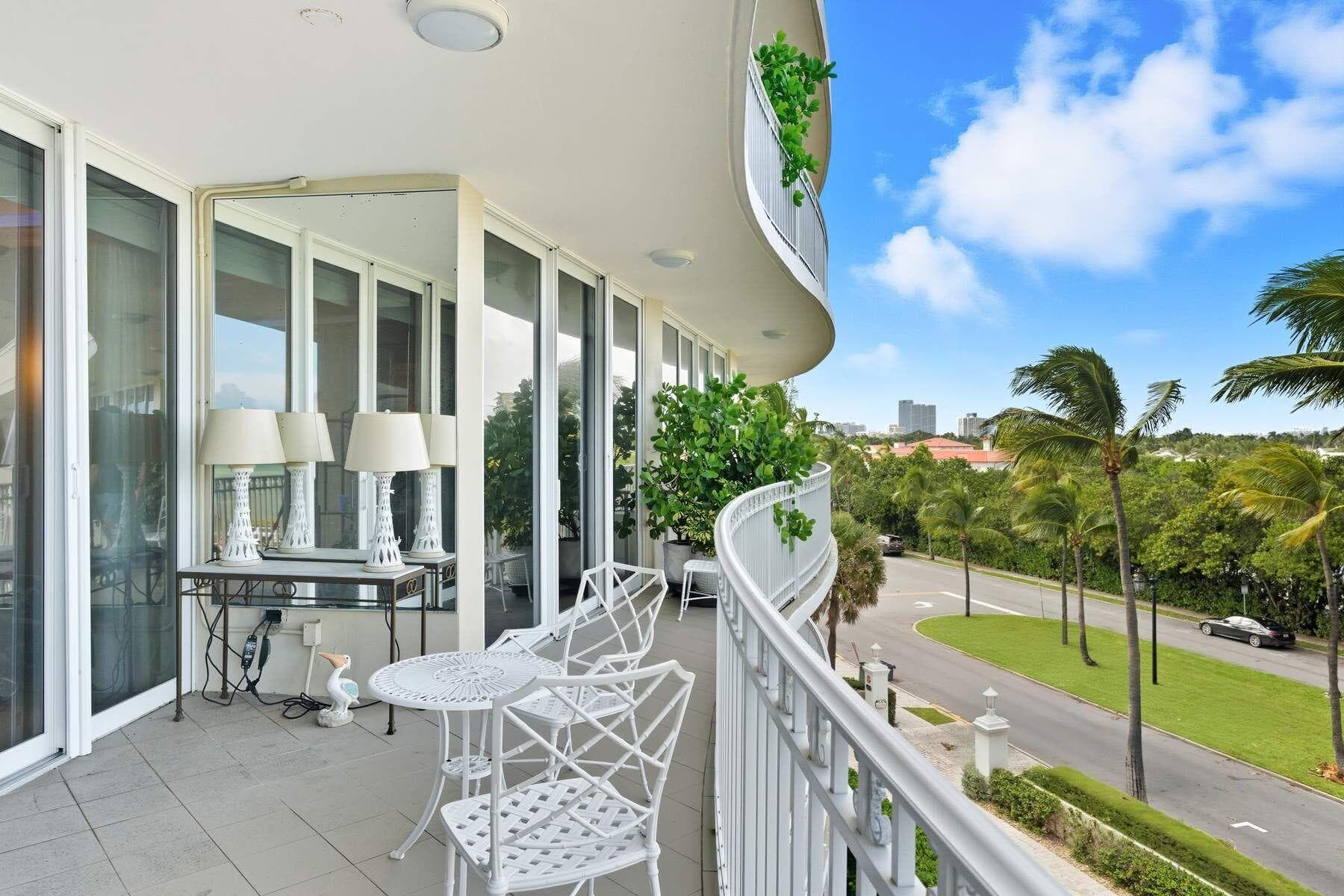 100 Royal Palm Way F4, Palm Beach, FL 33480 — photo 4 of 28