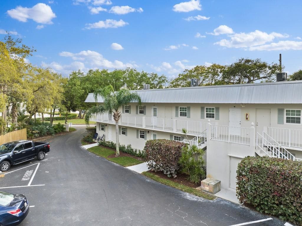 900 Jasmine Lane 10a, Vero Beach, FL 32963 — photo 31 of 35