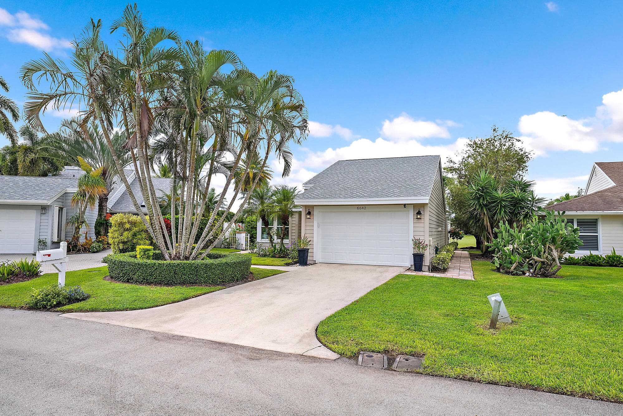 6642 S Pine Court, Palm Beach Gardens, FL 33418 — photo 20 of 31