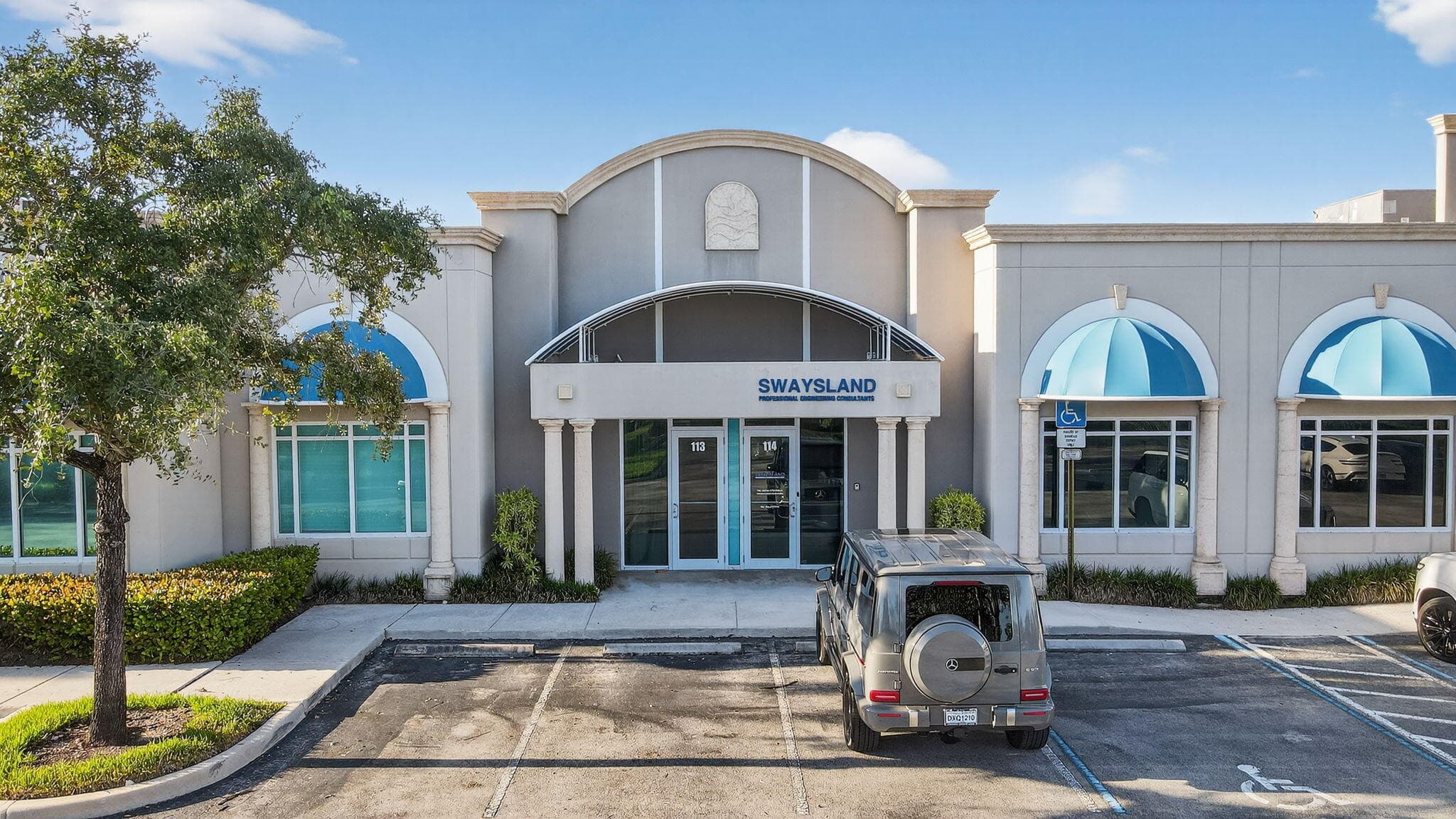 2890 W State Road 84 113, Fort Lauderdale, FL 33312 — photo 1 of 41