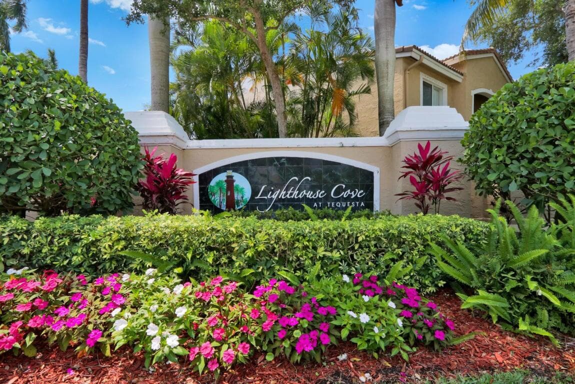 242 Village Boulevard 2304, Tequesta, FL 33469 — photo 31 of 34