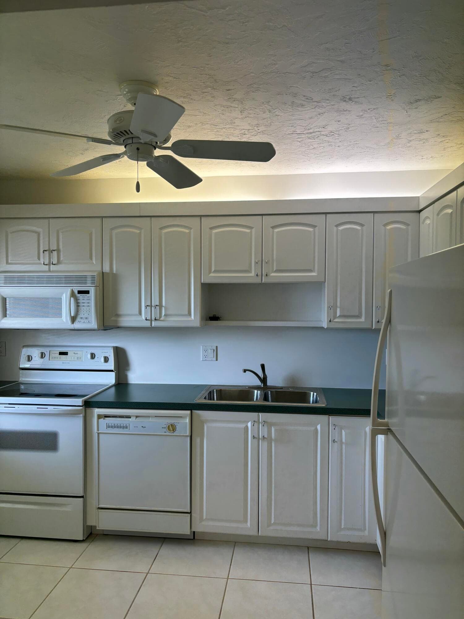 1700 Dover Road 215-a, Delray Beach, FL 33445 — photo 5 of 23