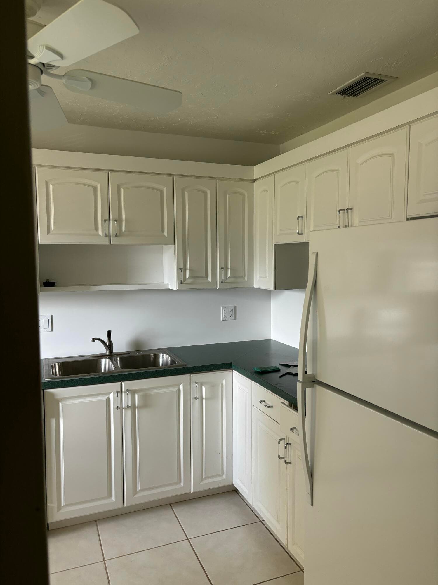 1700 Dover Road 215-a, Delray Beach, FL 33445 — photo 6 of 23