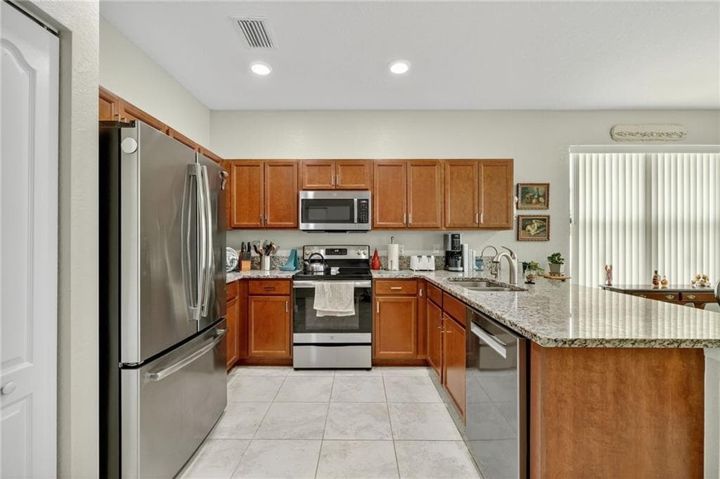 9897 E Villa Circle, Vero Beach, FL 32966 — photo 4 of 45