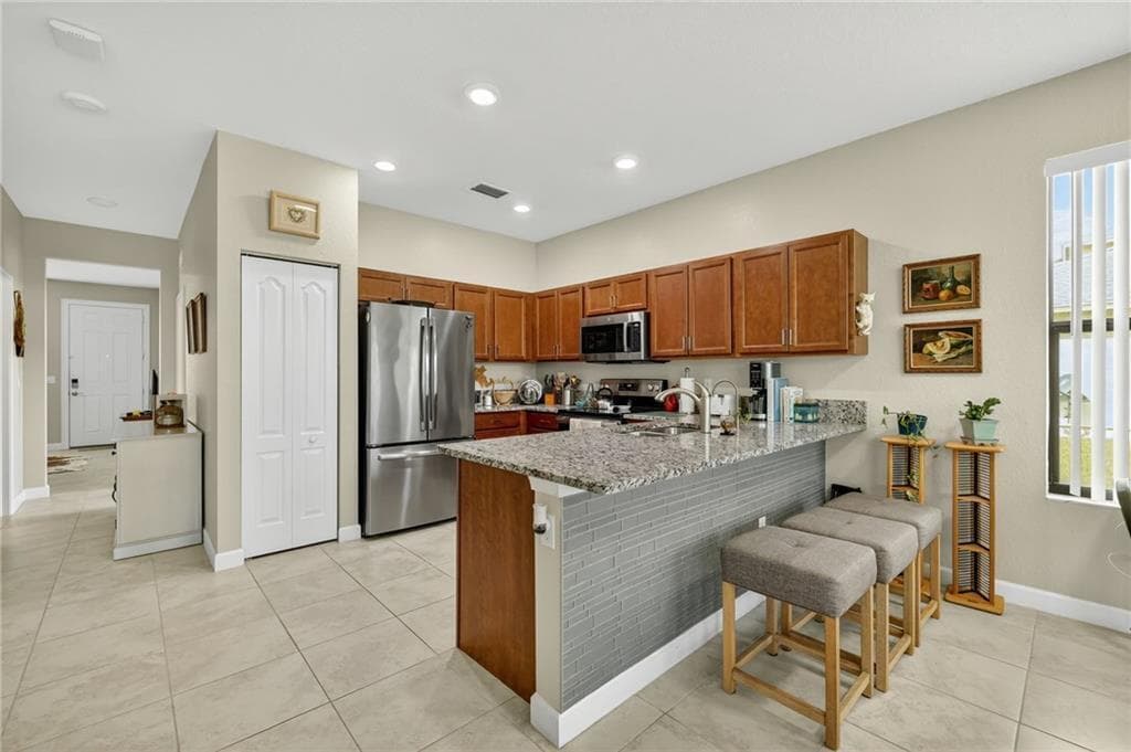 9897 E Villa Circle, Vero Beach, FL 32966 — photo 6 of 45
