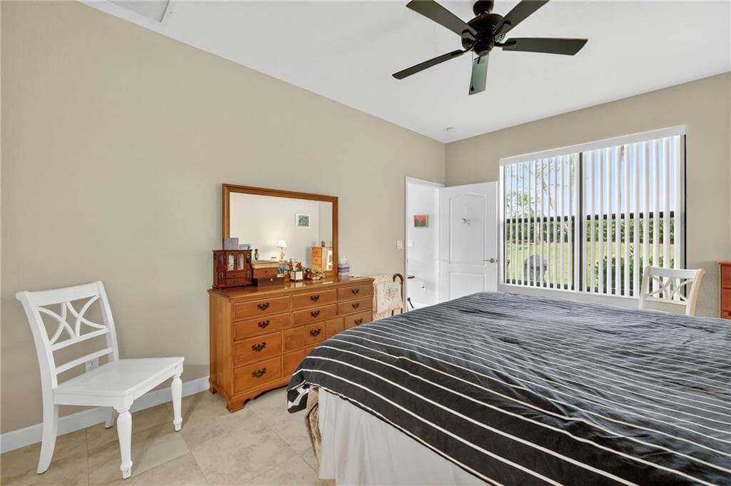 9897 E Villa Circle, Vero Beach, FL 32966 — photo 11 of 45