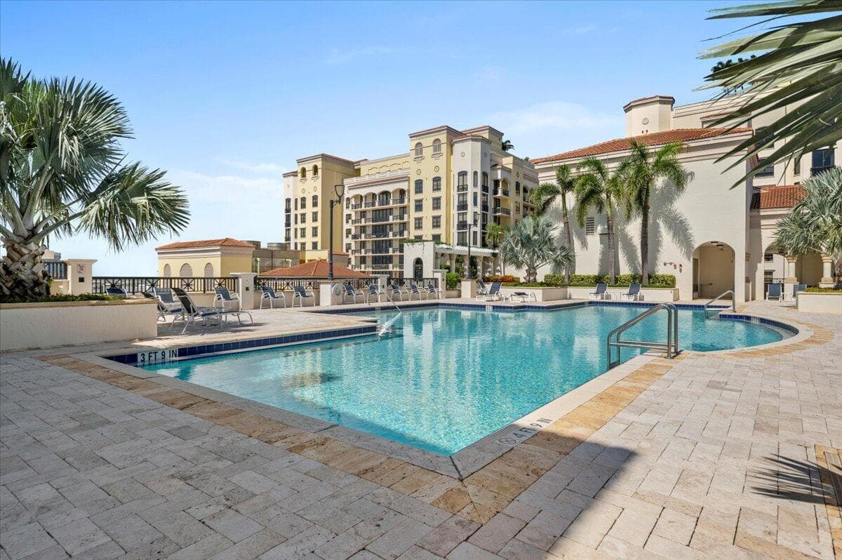 801 S Olive Avenue 416, West Palm Beach, FL 33401 — photo 39 of 48