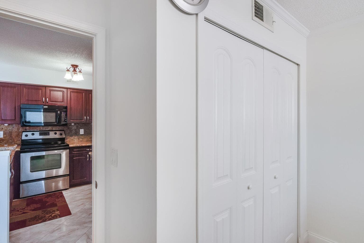 1715 Village Boulevard 201, West Palm Beach, FL 33409 — photo 12 of 33