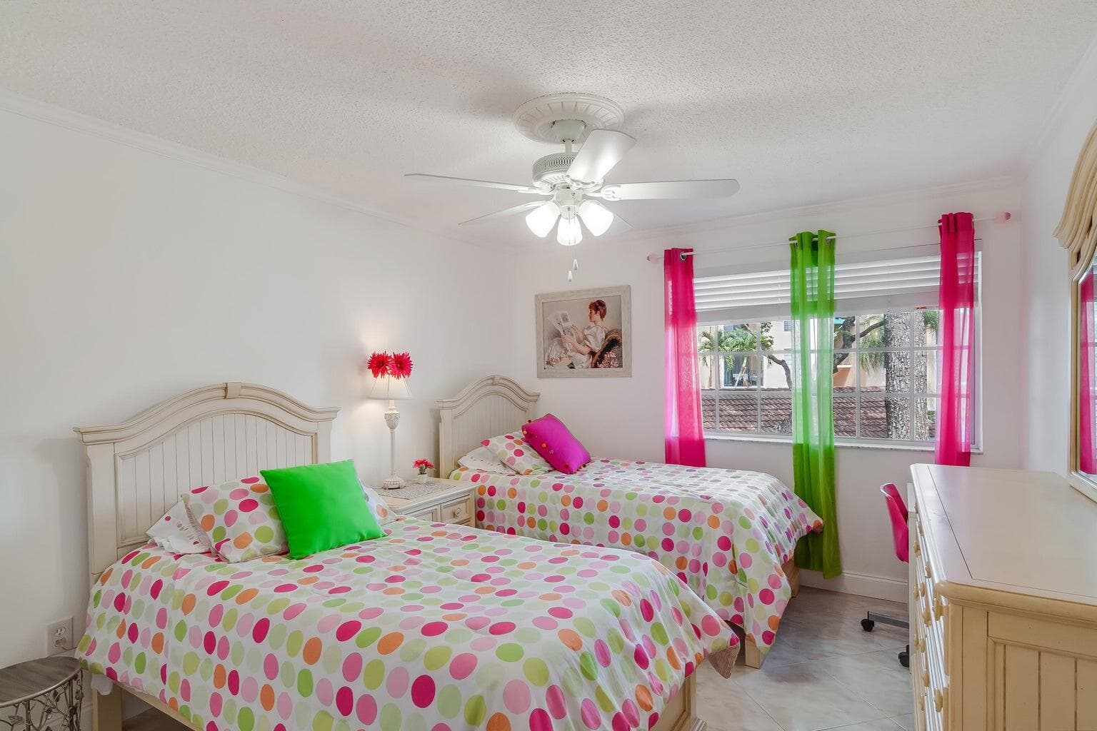 1715 Village Boulevard 201, West Palm Beach, FL 33409 — photo 15 of 33