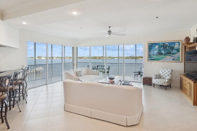 1130 SW Chapman Way 509, Palm City, FL 34990 — photo 4 of 29