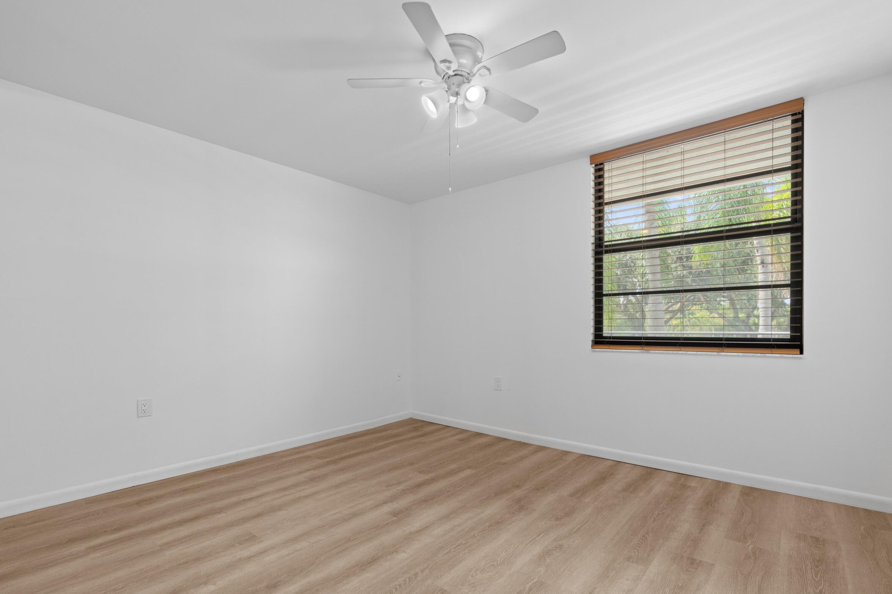 3650 Whitehall Drive 202, West Palm Beach, FL 33401 — photo 17 of 36