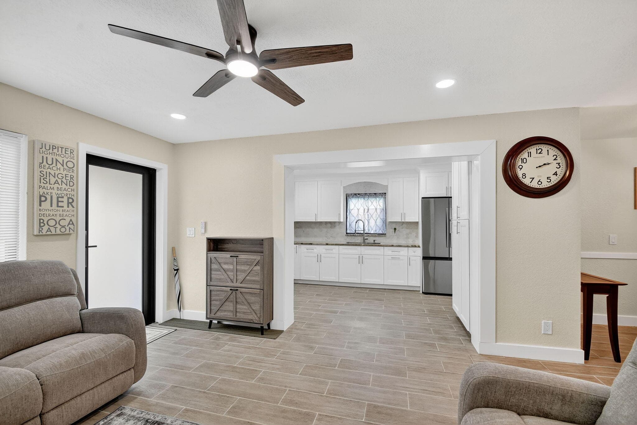 5008 Parker Avenue, West Palm Beach, FL 33405 — photo 8 of 32
