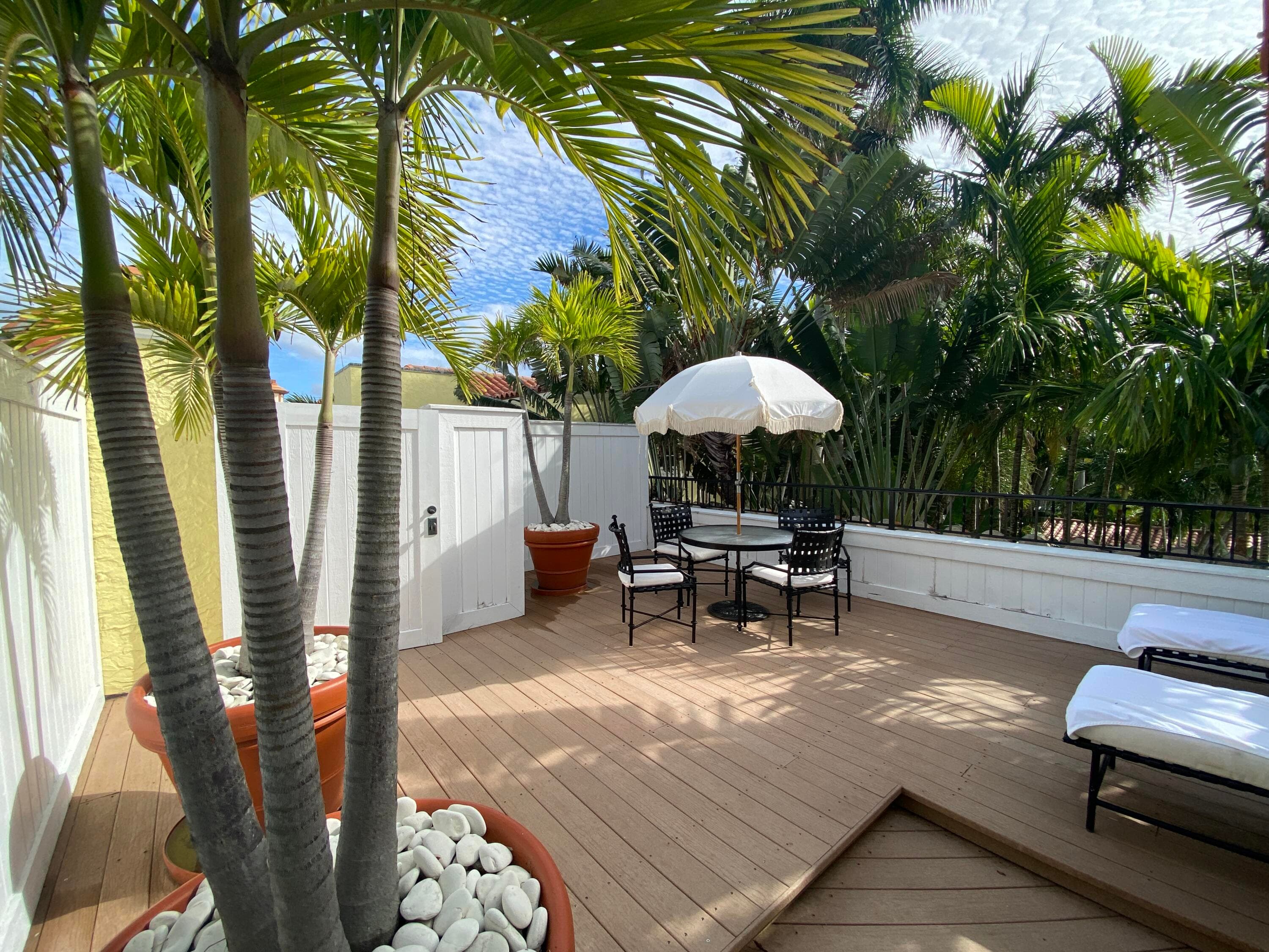 301 Australian Avenue 306, Palm Beach, FL 33480 — photo 25 of 39