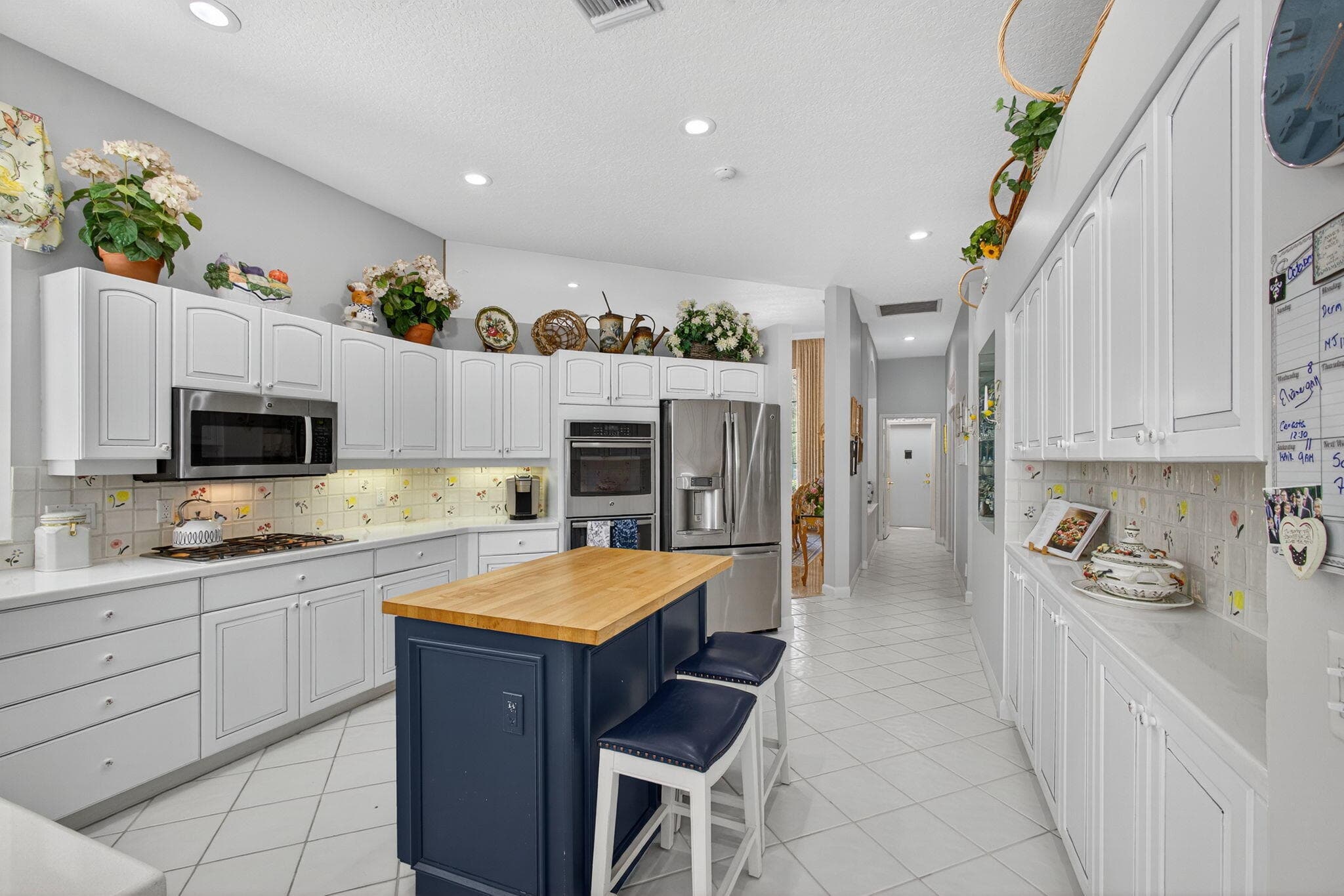 8784 Lakes Boulevard, West Palm Beach, FL 33412 — photo 19 of 89
