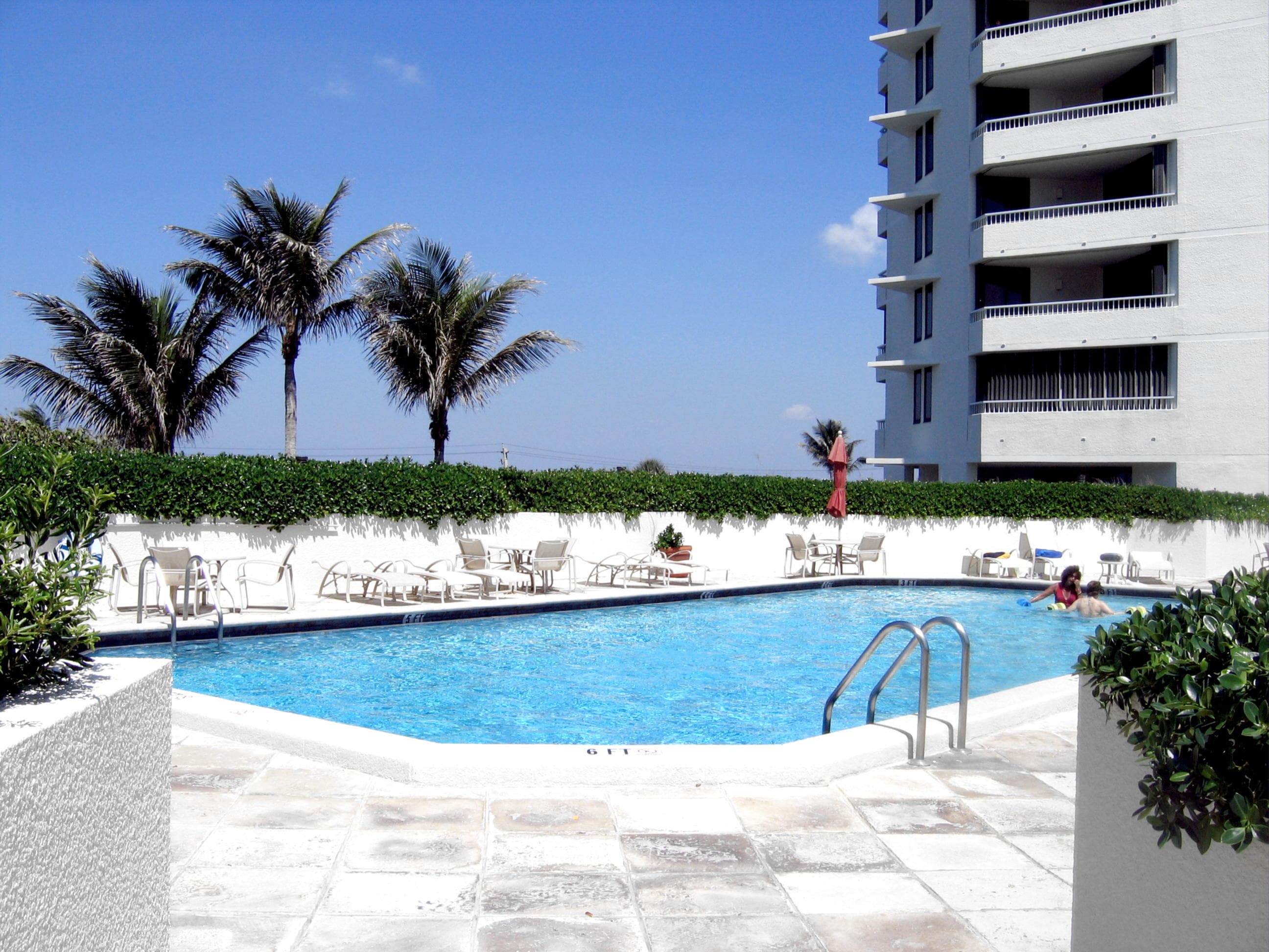 5070 N Ocean Drive 10a, Singer Island, FL 33404 — photo 35 of 39