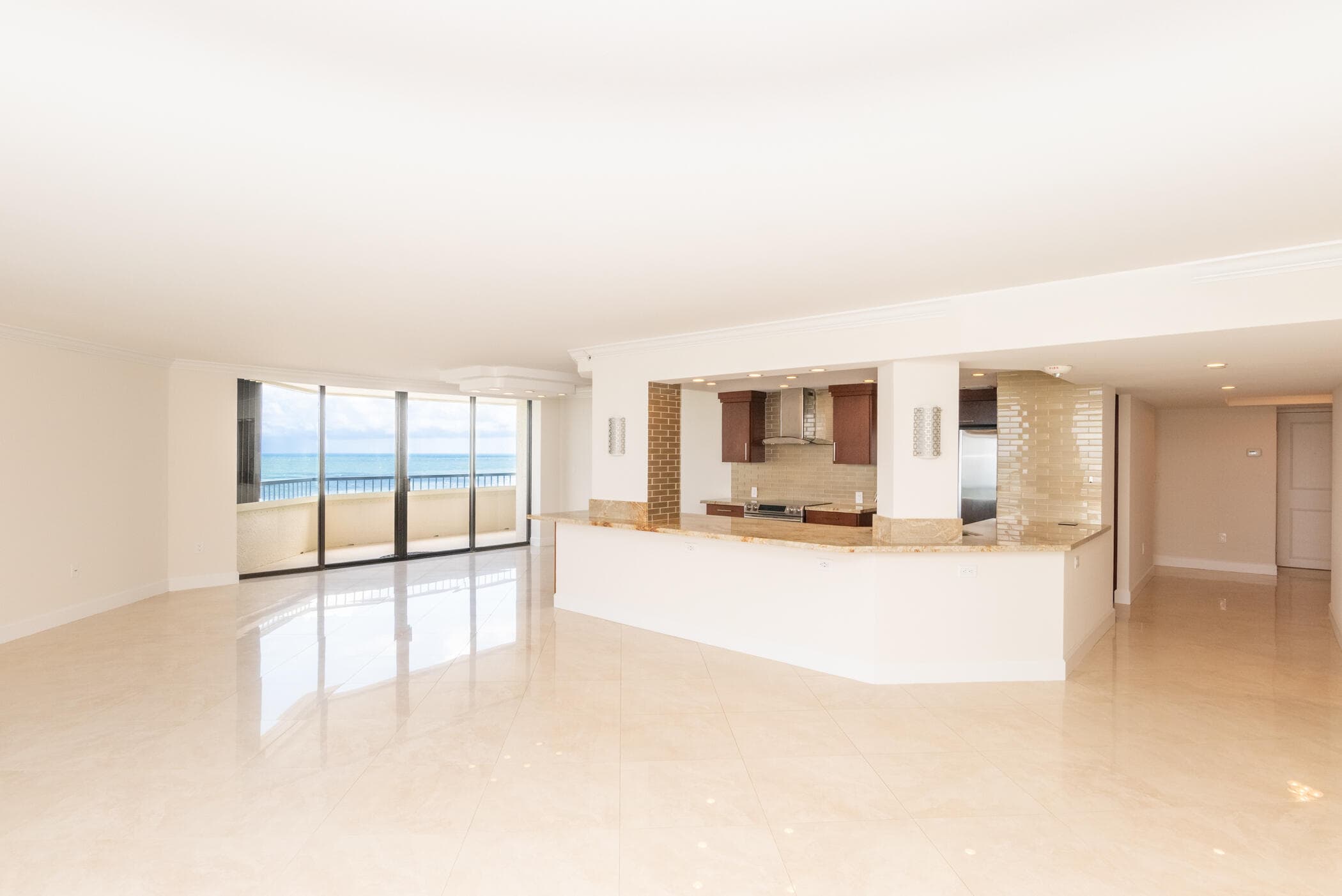 5070 N Ocean Drive 10a, Singer Island, FL 33404 — photo 7 of 39