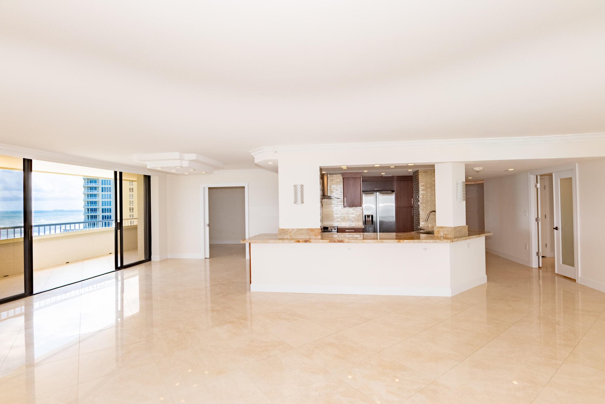 5070 N Ocean Drive 10a, Singer Island, FL 33404 — photo 8 of 39