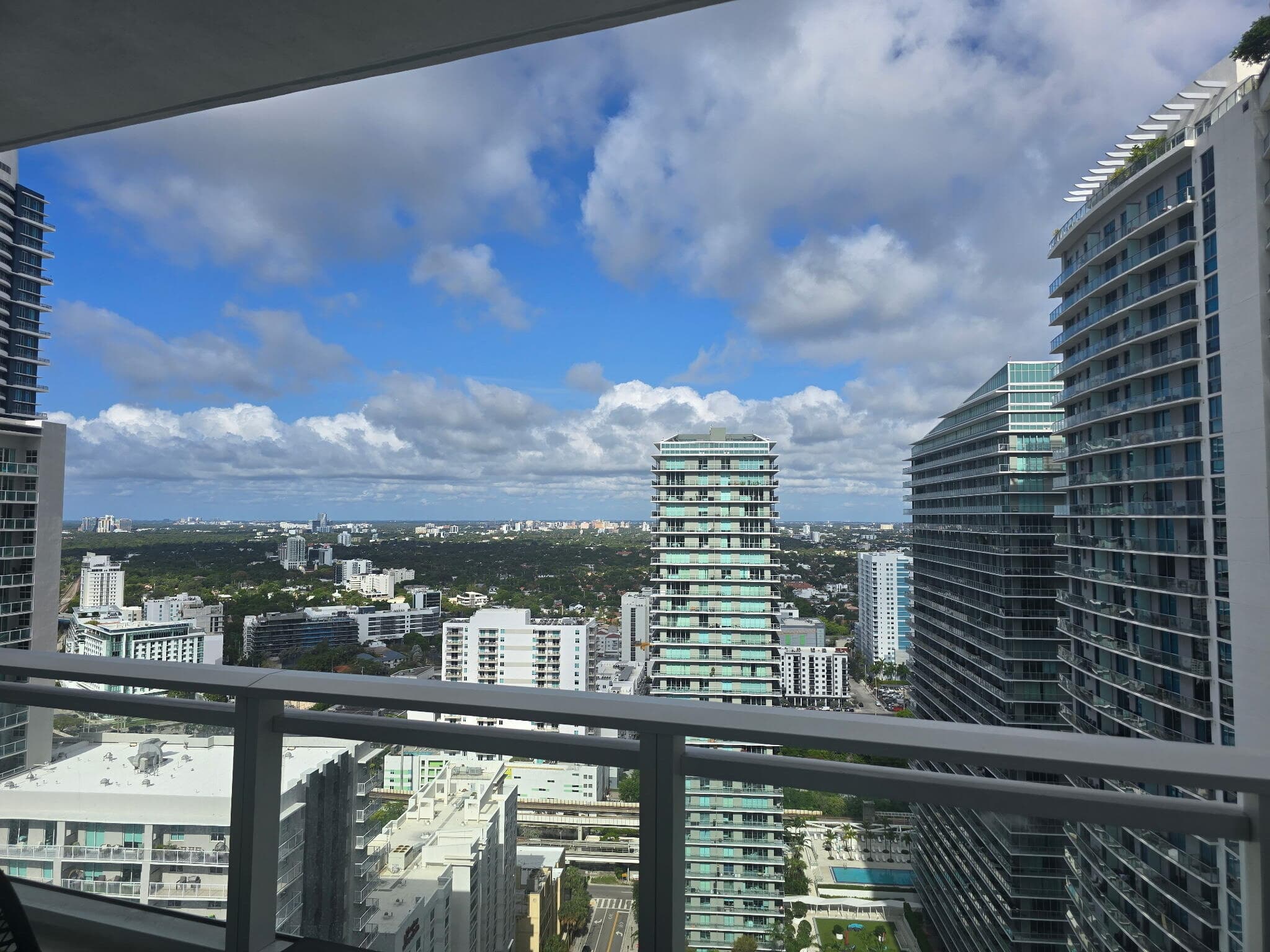 1080 Brickell Avenue 3305, Miami, FL 33131 — photo 29 of 30
