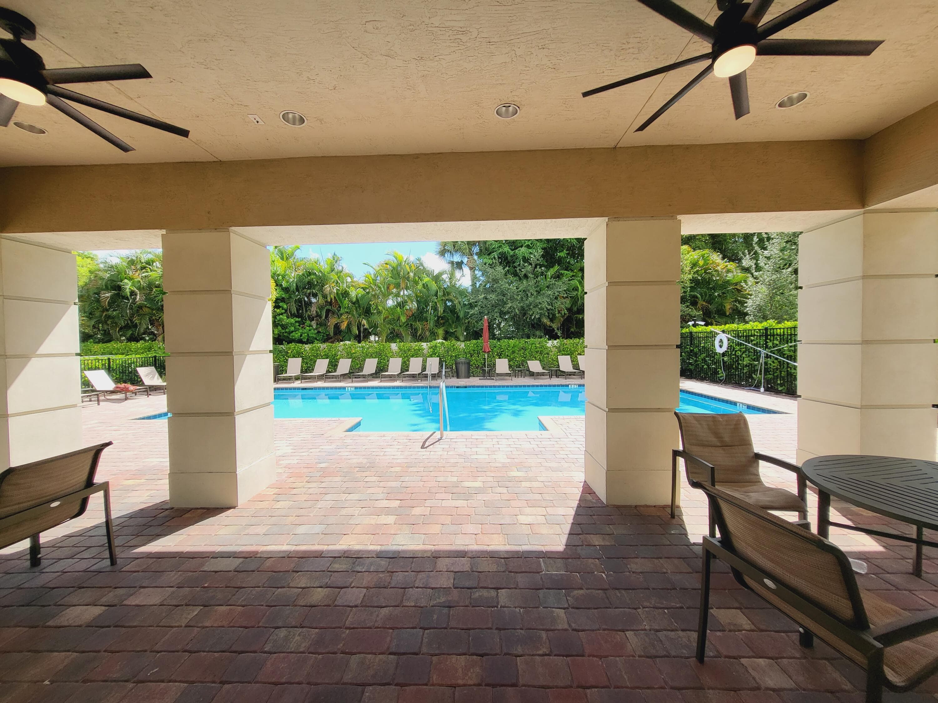 2820 Troubadour St., Palm Springs, FL 33406 — photo 23 of 31