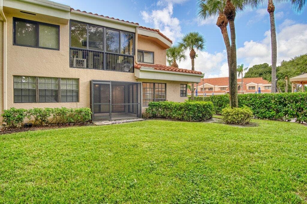 17388 Boca Club Boulevard 201, Boca Raton, FL 33487 — photo 38 of 44