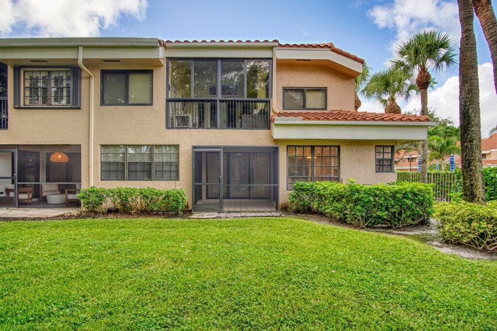 17388 Boca Club Boulevard 201, Boca Raton, FL 33487 — photo 39 of 44
