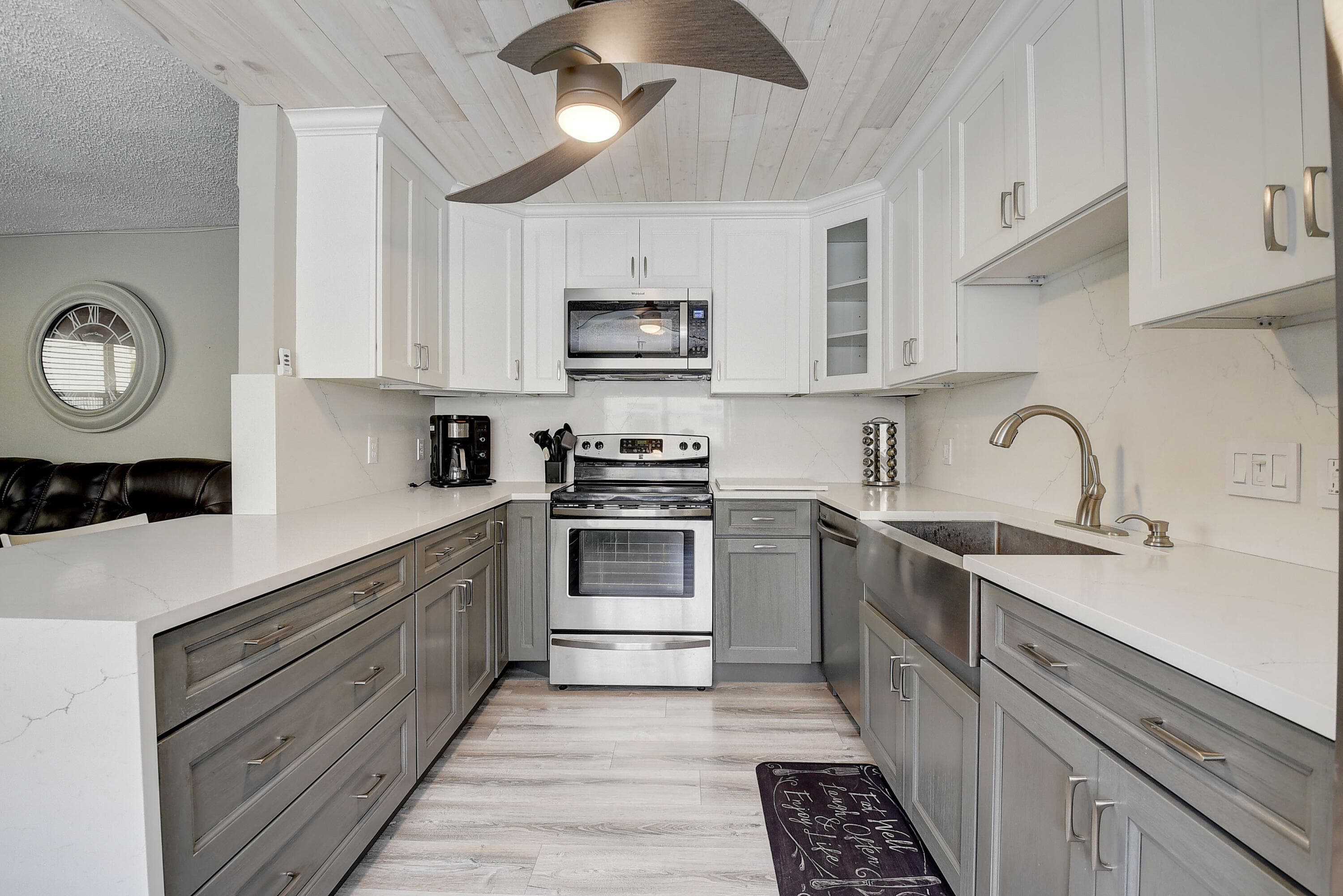 151 Saxony D 151, Delray Beach, FL 33446 — photo 10 of 43